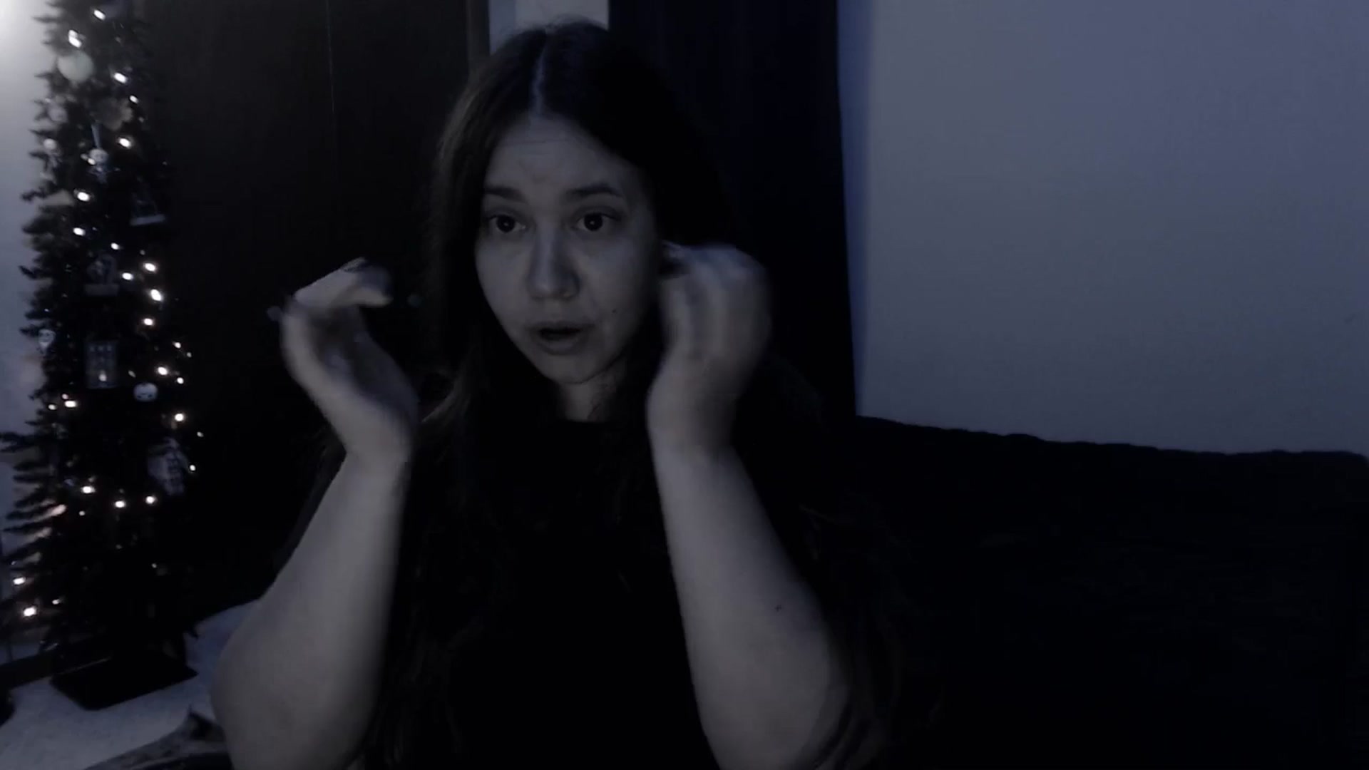 Gallery image thumbnail from LadyMarceline's myfreecams stream on, 10/22/2024, 05:21 image 4 of 20