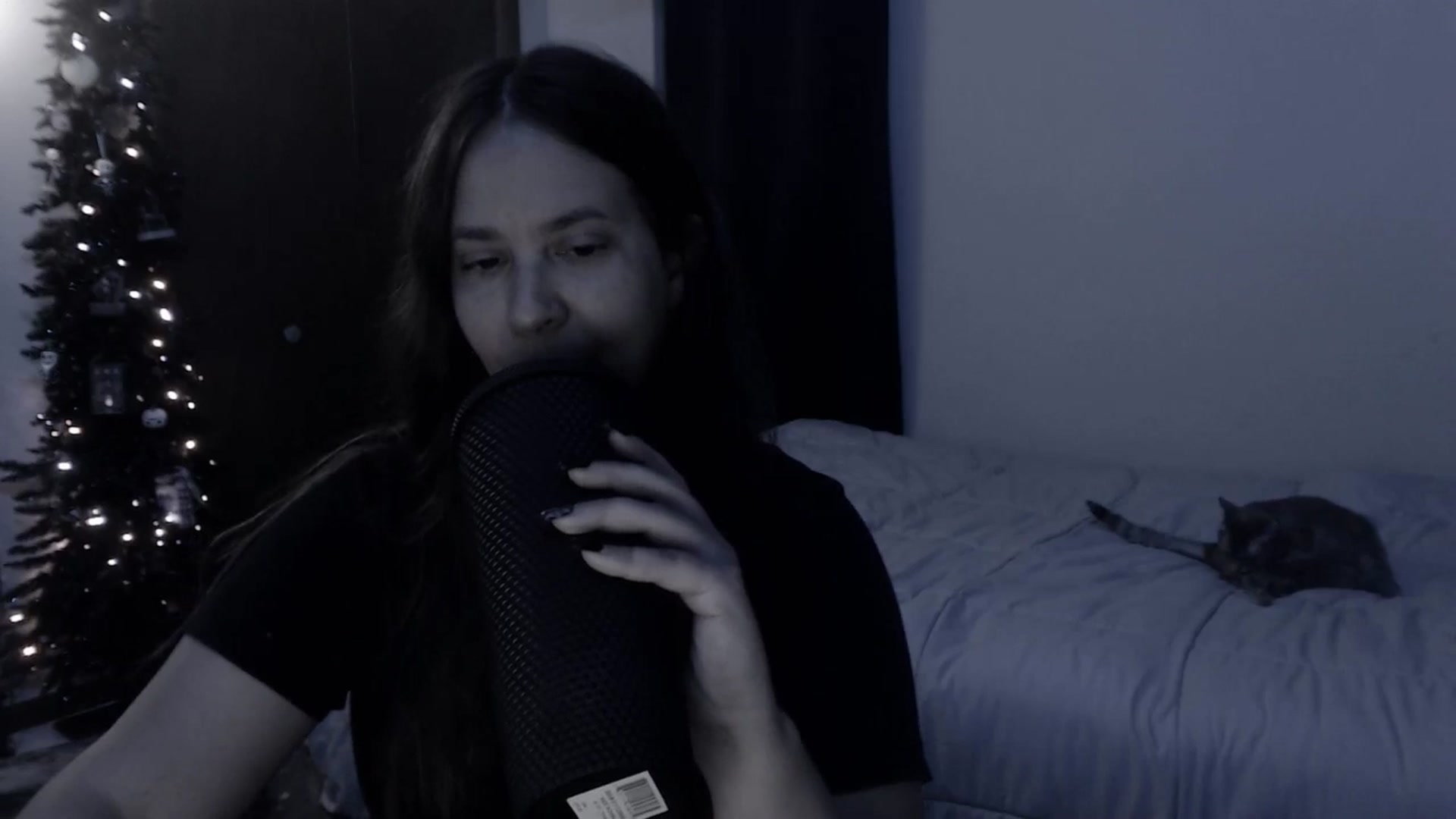 Gallery image thumbnail from LadyMarceline's myfreecams stream on, 10/26/2024, 05:33 image 7 of 20