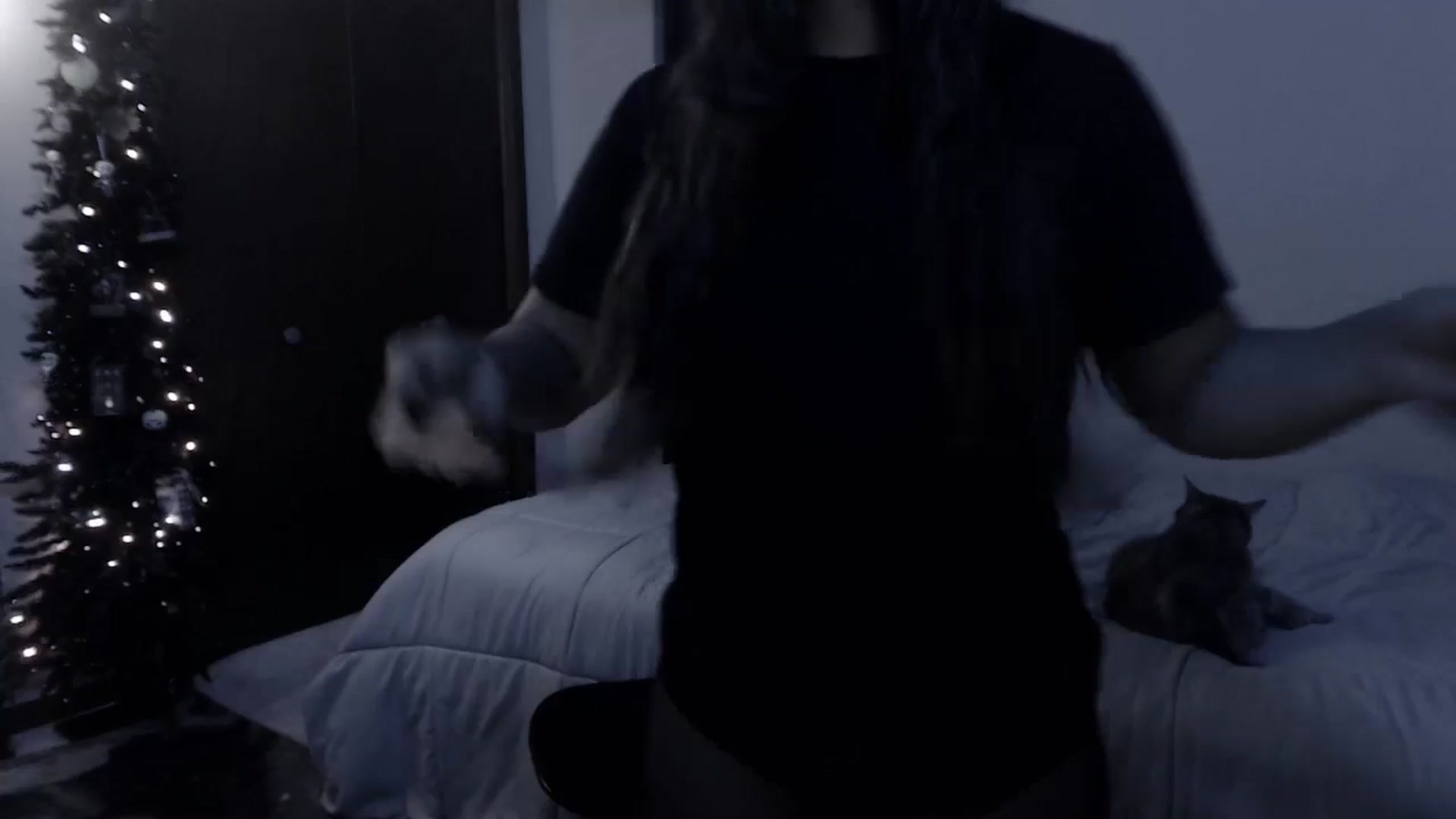 Gallery image thumbnail from LadyMarceline's myfreecams stream on, 10/26/2024, 05:33 image 5 of 20