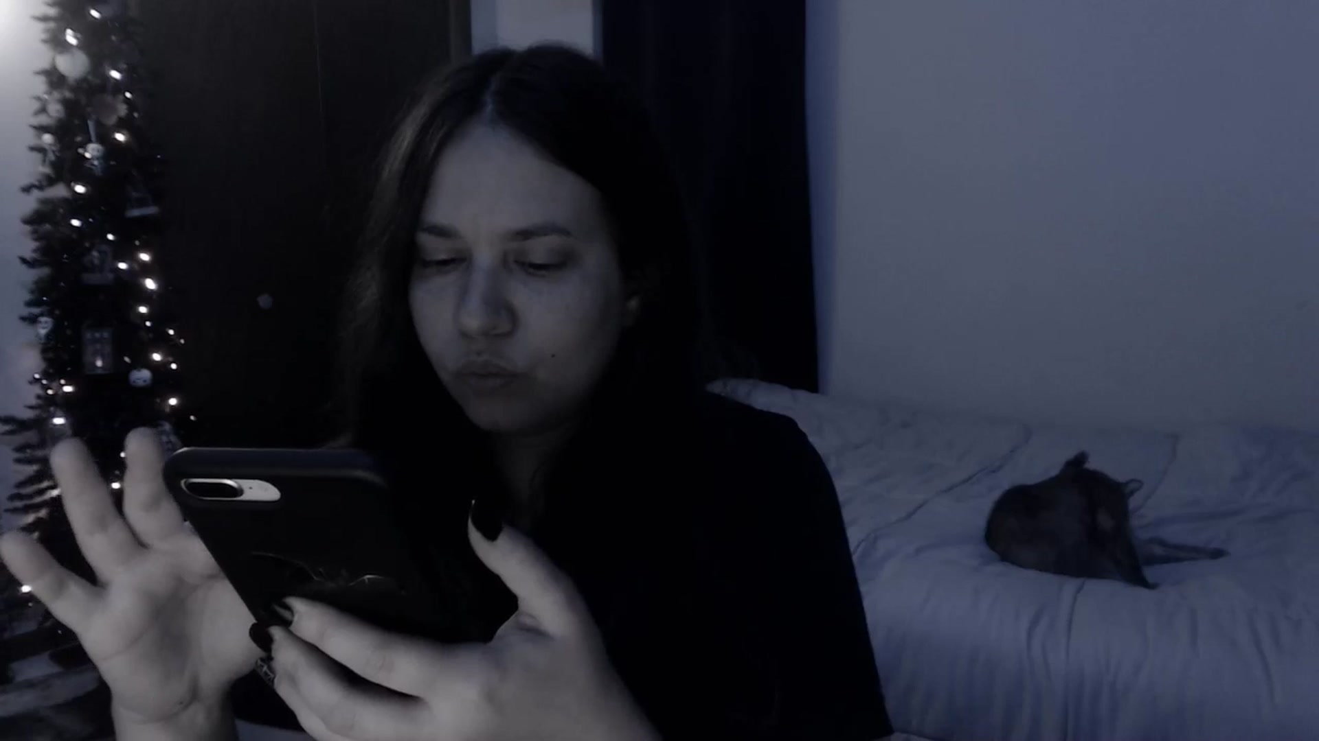 Gallery image thumbnail from LadyMarceline's myfreecams stream on, 10/26/2024, 05:33 image 15 of 20
