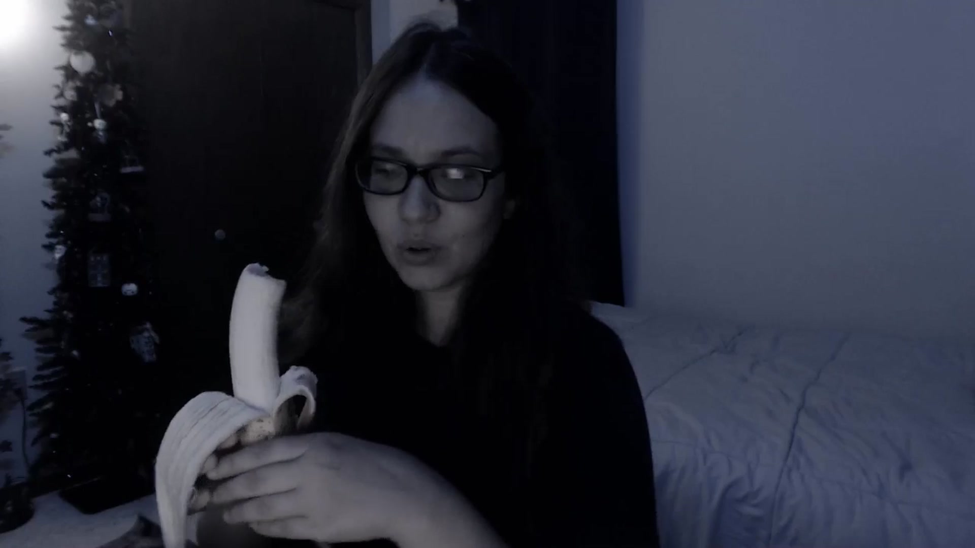 Gallery image thumbnail from LadyMarceline's myfreecams stream on, 11/24/2024, 07:49 image 3 of 20