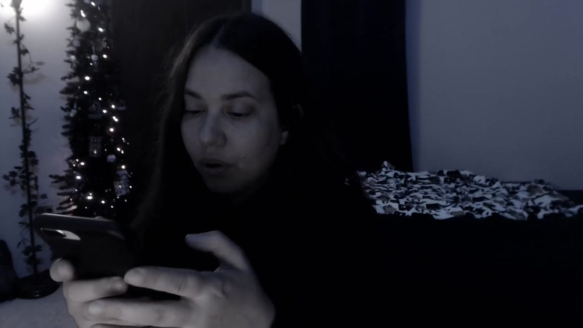 Gallery image thumbnail from LadyMarceline's myfreecams stream on, 12/15/2024, 06:45 image 15 of 20