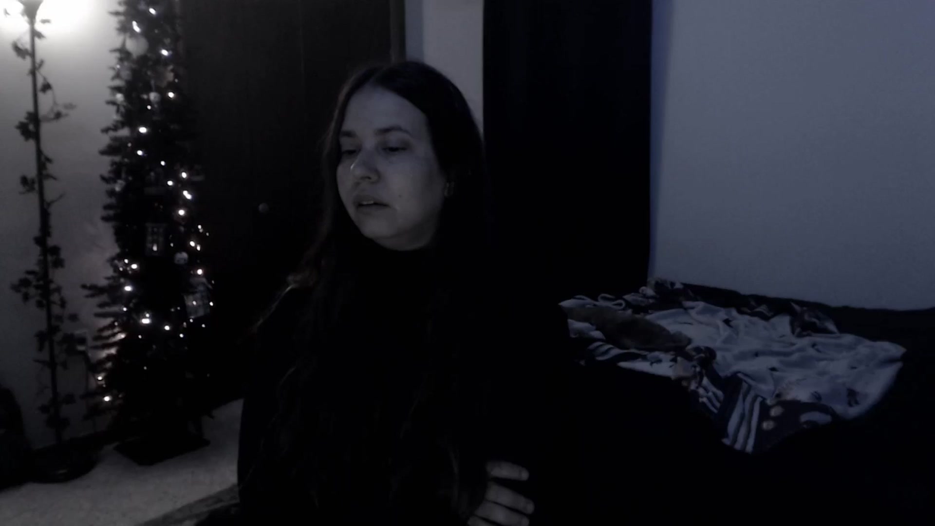 Gallery image thumbnail from LadyMarceline's myfreecams stream on, 12/22/2024, 07:34 image 10 of 20