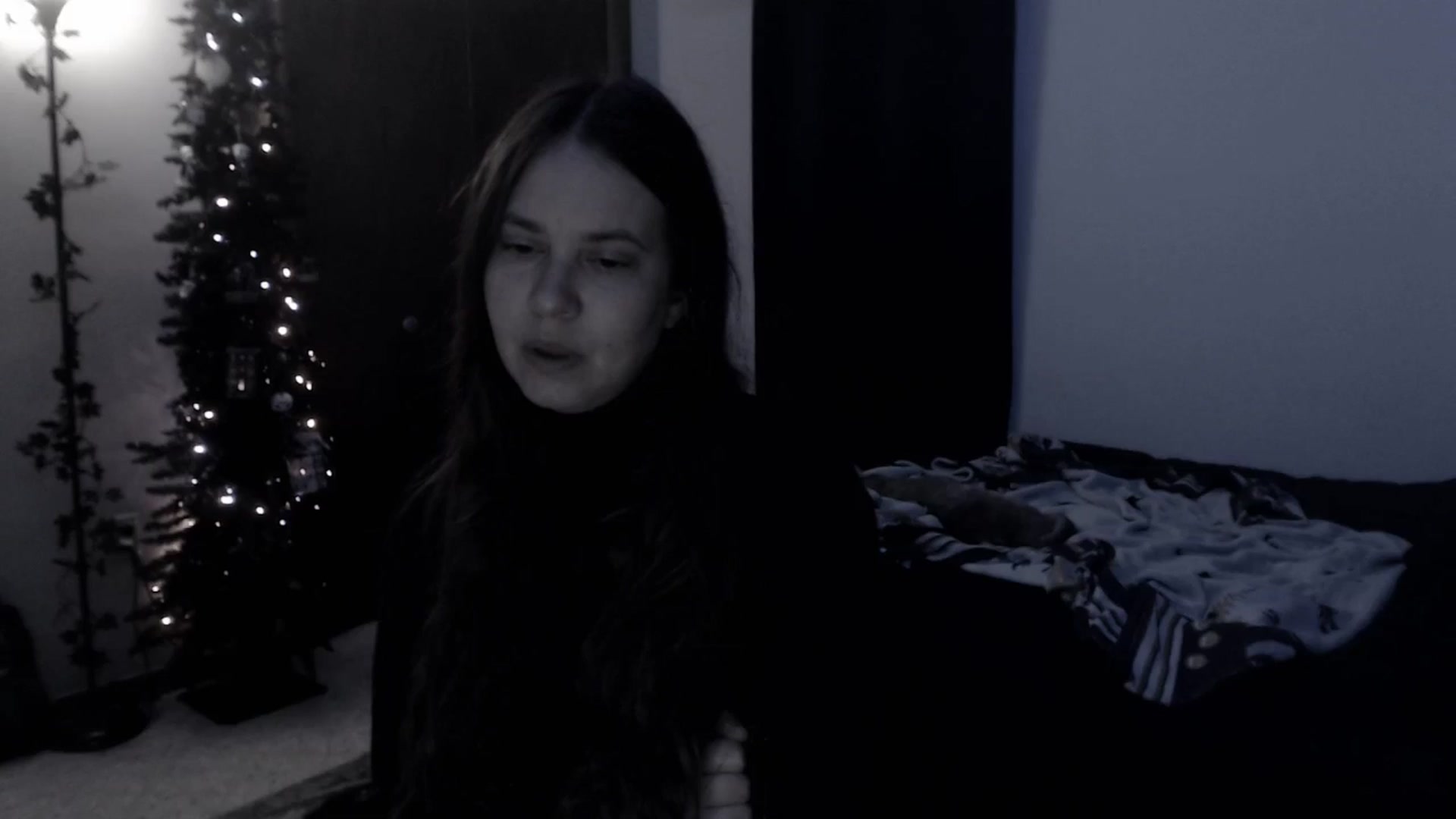 Gallery image thumbnail from LadyMarceline's myfreecams stream on, 12/22/2024, 07:34 image 14 of 20