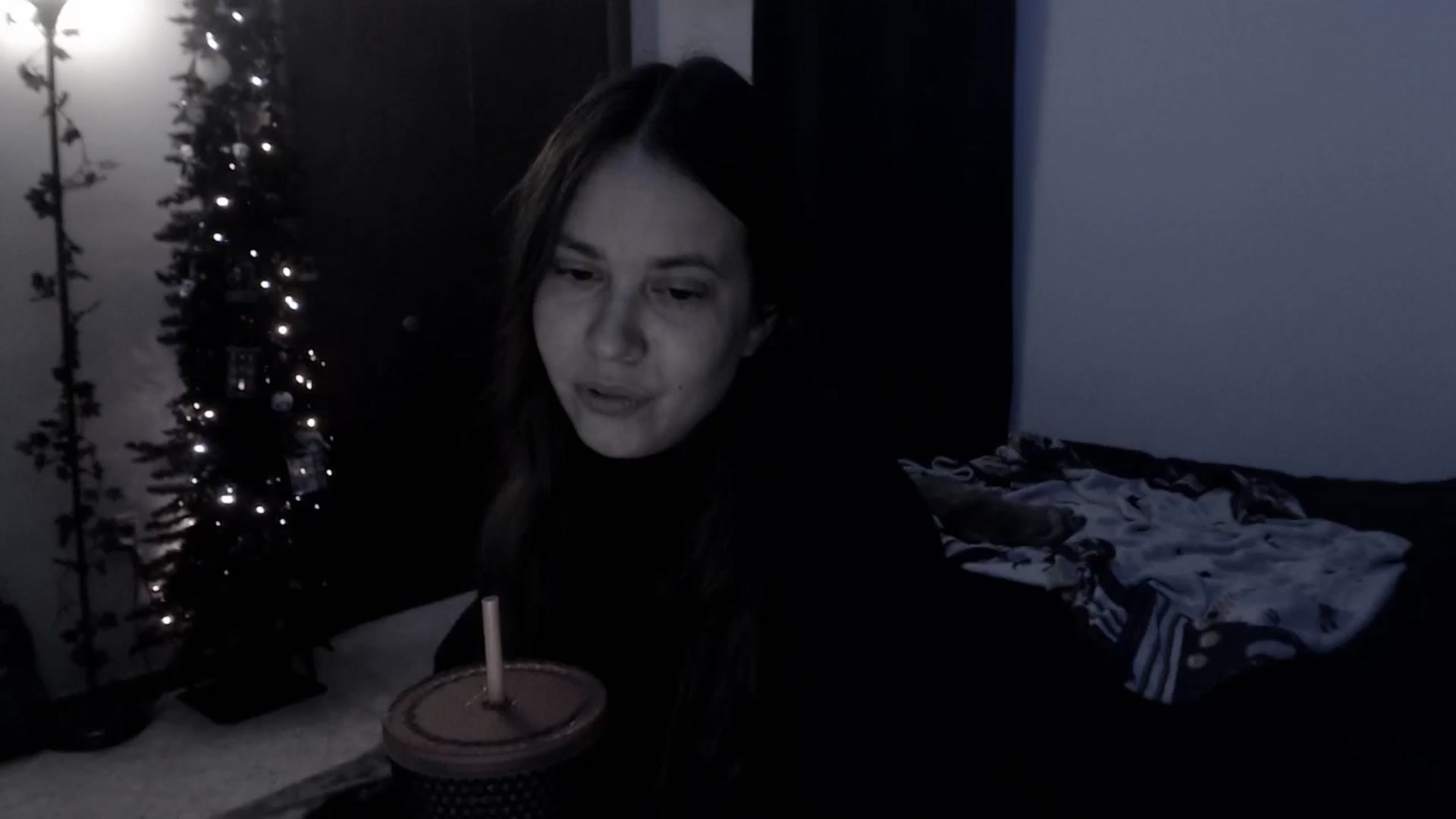 Gallery image thumbnail from LadyMarceline's myfreecams stream on, 12/22/2024, 07:34 image 12 of 20