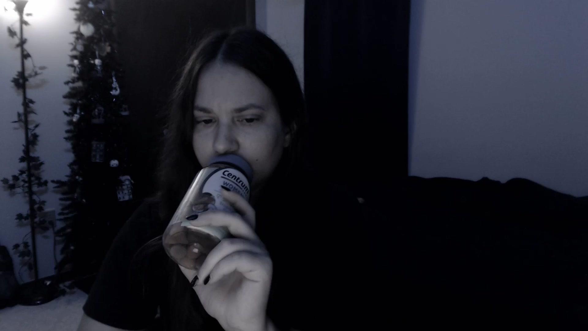 Gallery image thumbnail from LadyMarceline's myfreecams stream on, 12/28/2024, 05:42 image 19 of 20