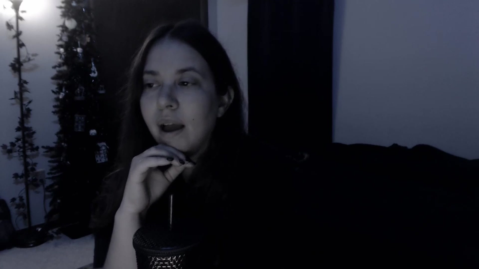 Gallery image thumbnail from LadyMarceline's myfreecams stream on, 12/28/2024, 05:42 image 12 of 20