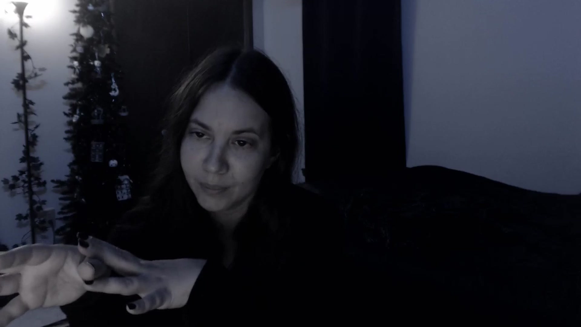 Gallery image thumbnail from LadyMarceline's myfreecams stream on, 01/04/2025, 07:23 image 12 of 20