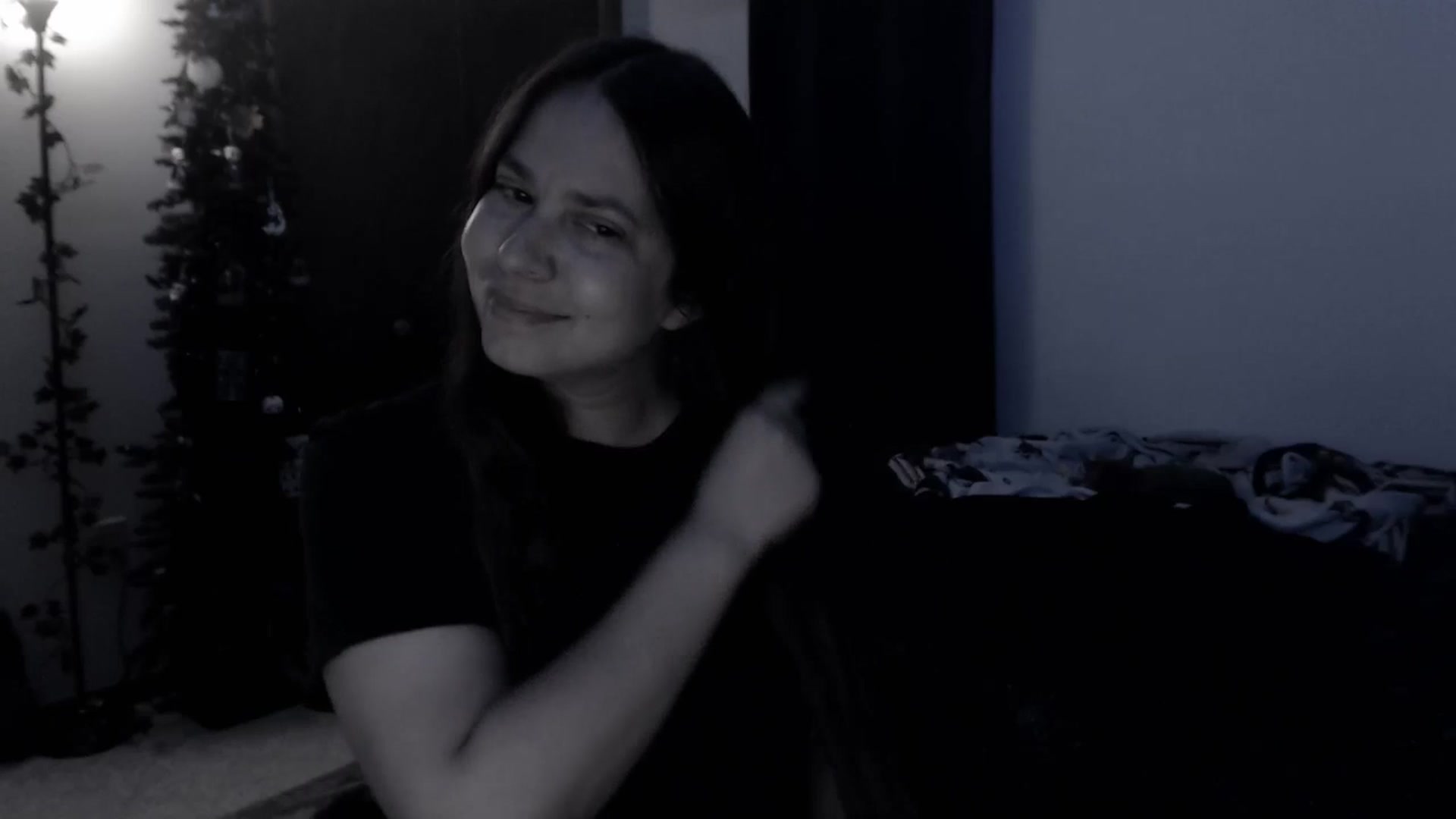 Gallery image thumbnail from LadyMarceline's myfreecams stream on, 01/16/2025, 07:04 image 2 of 20