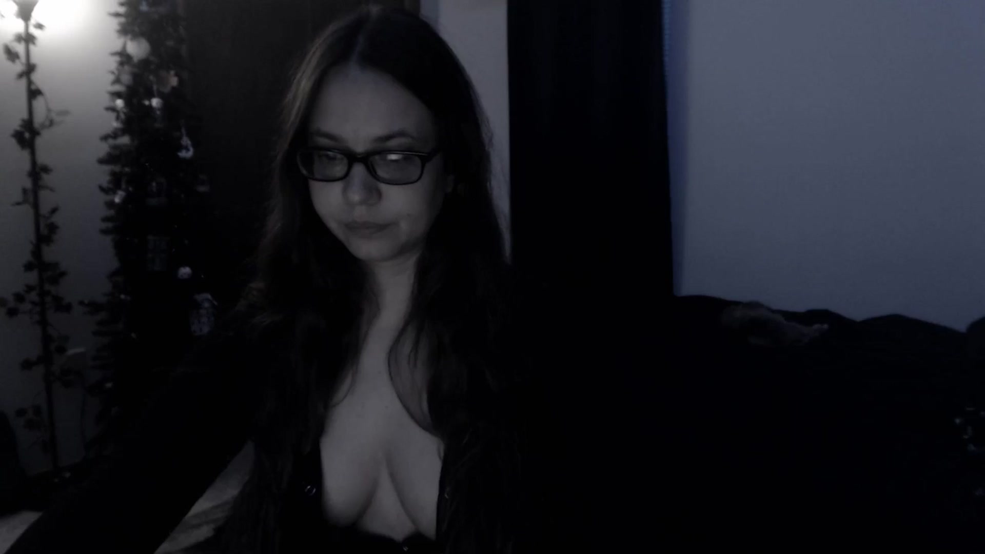 Gallery image thumbnail from LadyMarceline's myfreecams stream on, 01/18/2025, 07:34 image 9 of 20