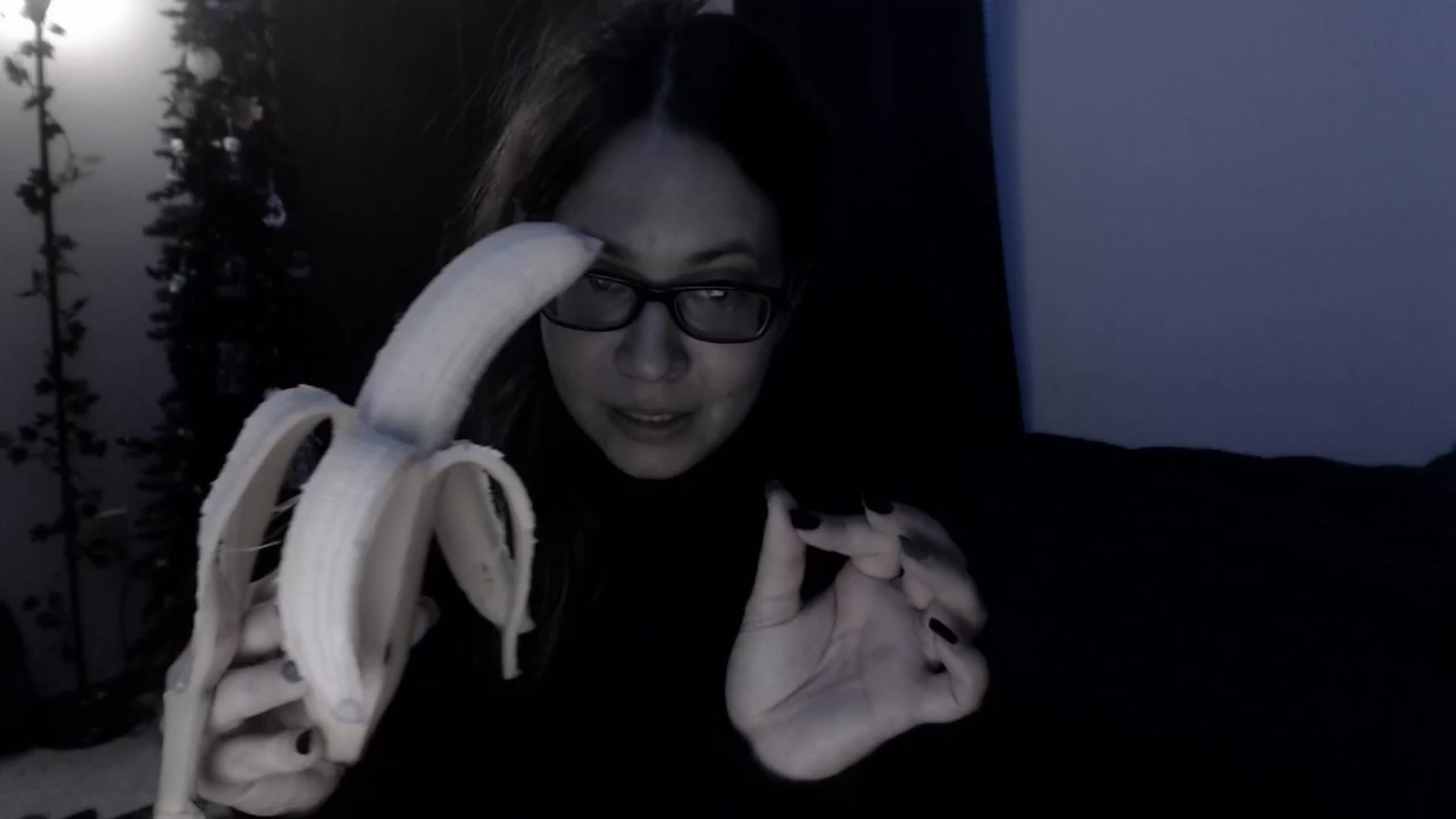 Gallery image thumbnail from LadyMarceline's myfreecams stream on, 01/19/2025, 06:04 image 16 of 20
