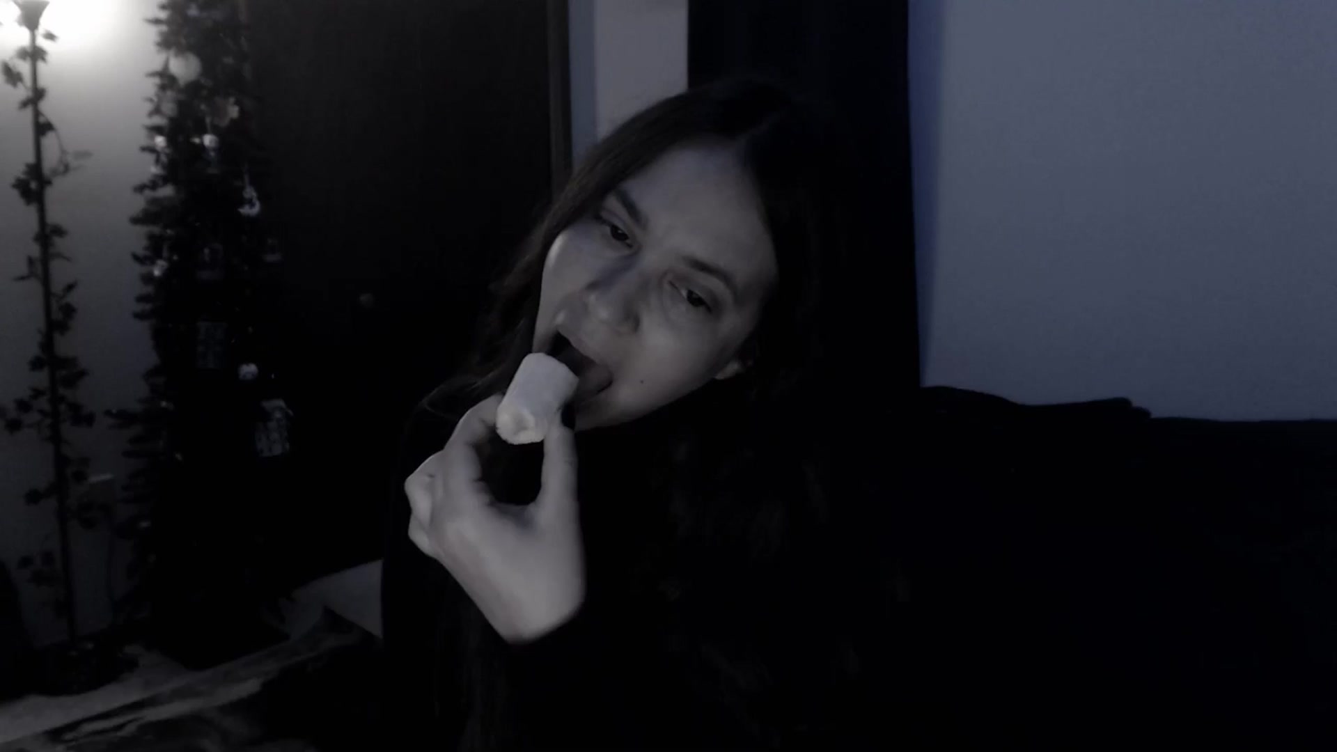 Gallery image thumbnail from LadyMarceline's myfreecams stream on, 01/25/2025, 06:54 image 1 of 20
