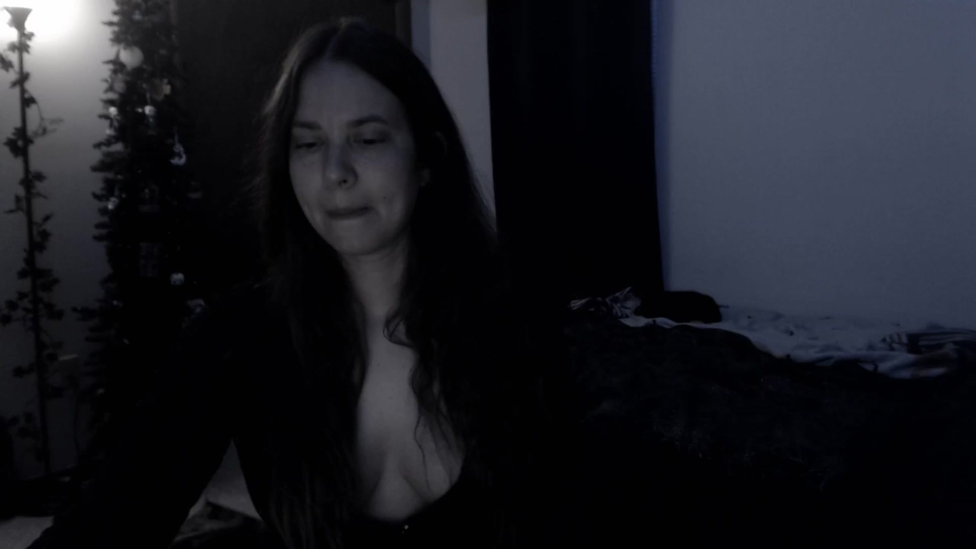 Gallery image thumbnail from LadyMarceline's myfreecams stream on, 02/02/2025, 08:11 image 18 of 20