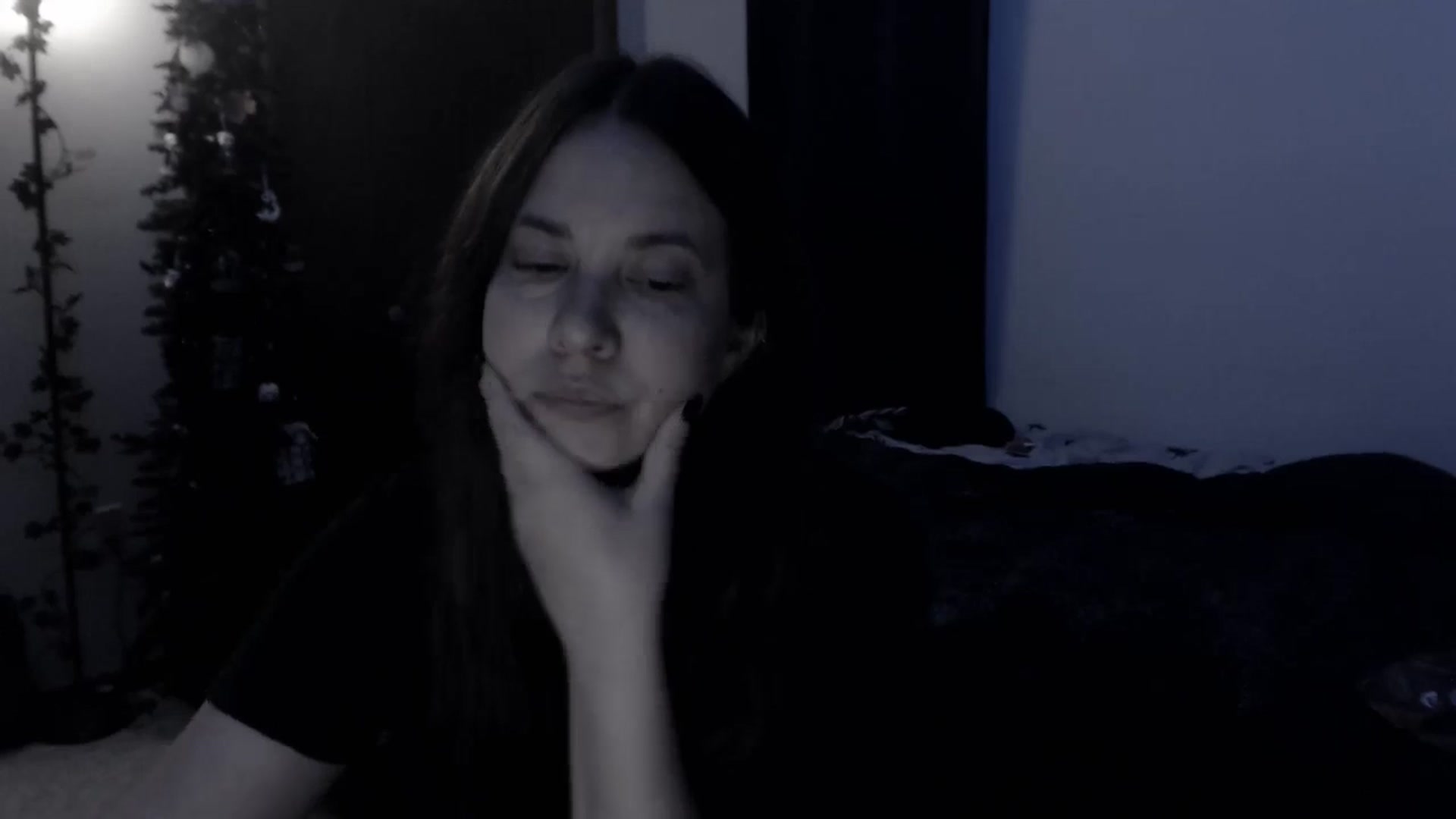 Gallery image thumbnail from LadyMarceline's myfreecams stream on, 02/06/2025, 06:39 image 6 of 20