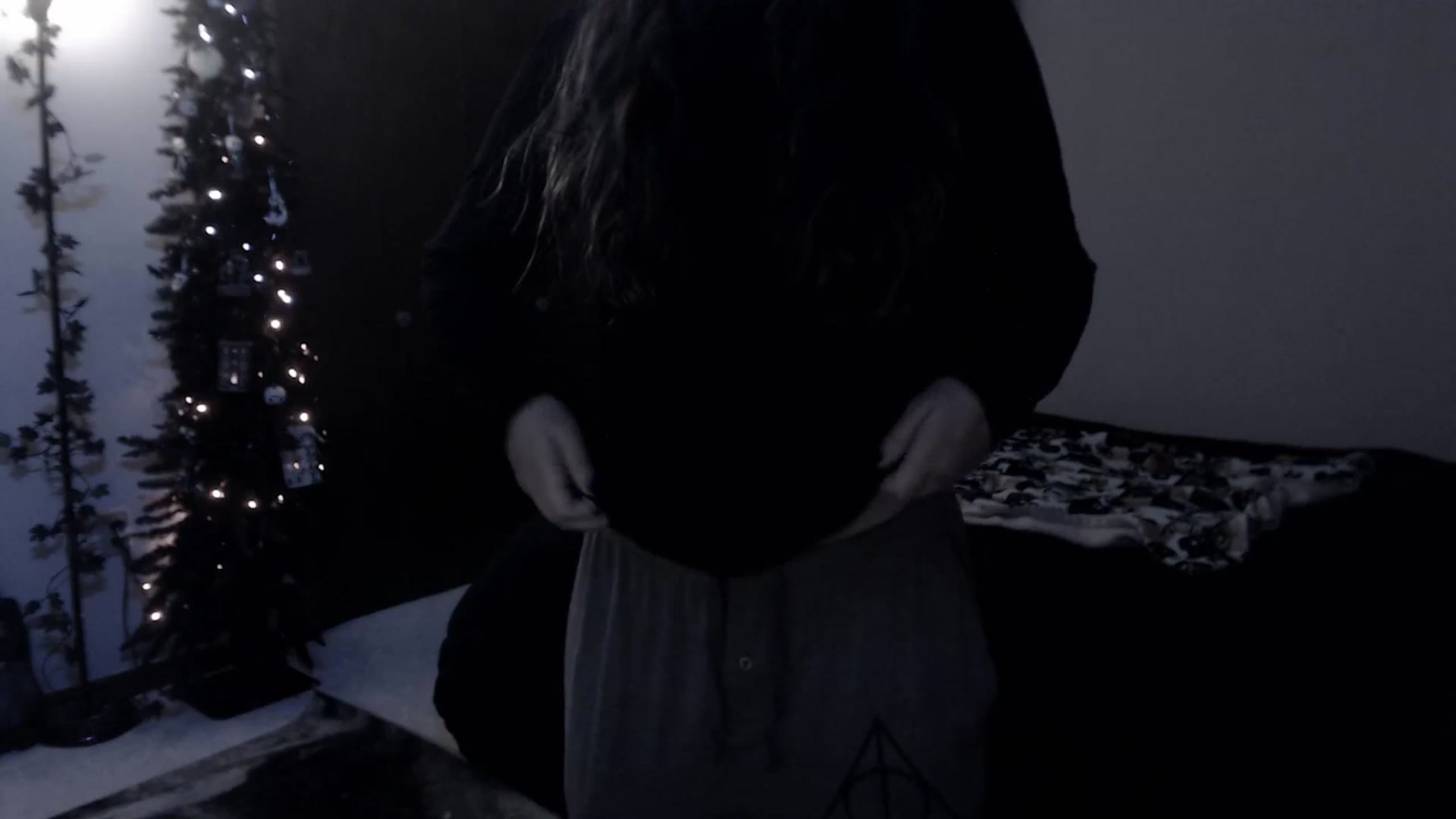 Gallery image thumbnail from LadyMarceline's myfreecams stream on, 03/01/2025, 08:15 image 12 of 20