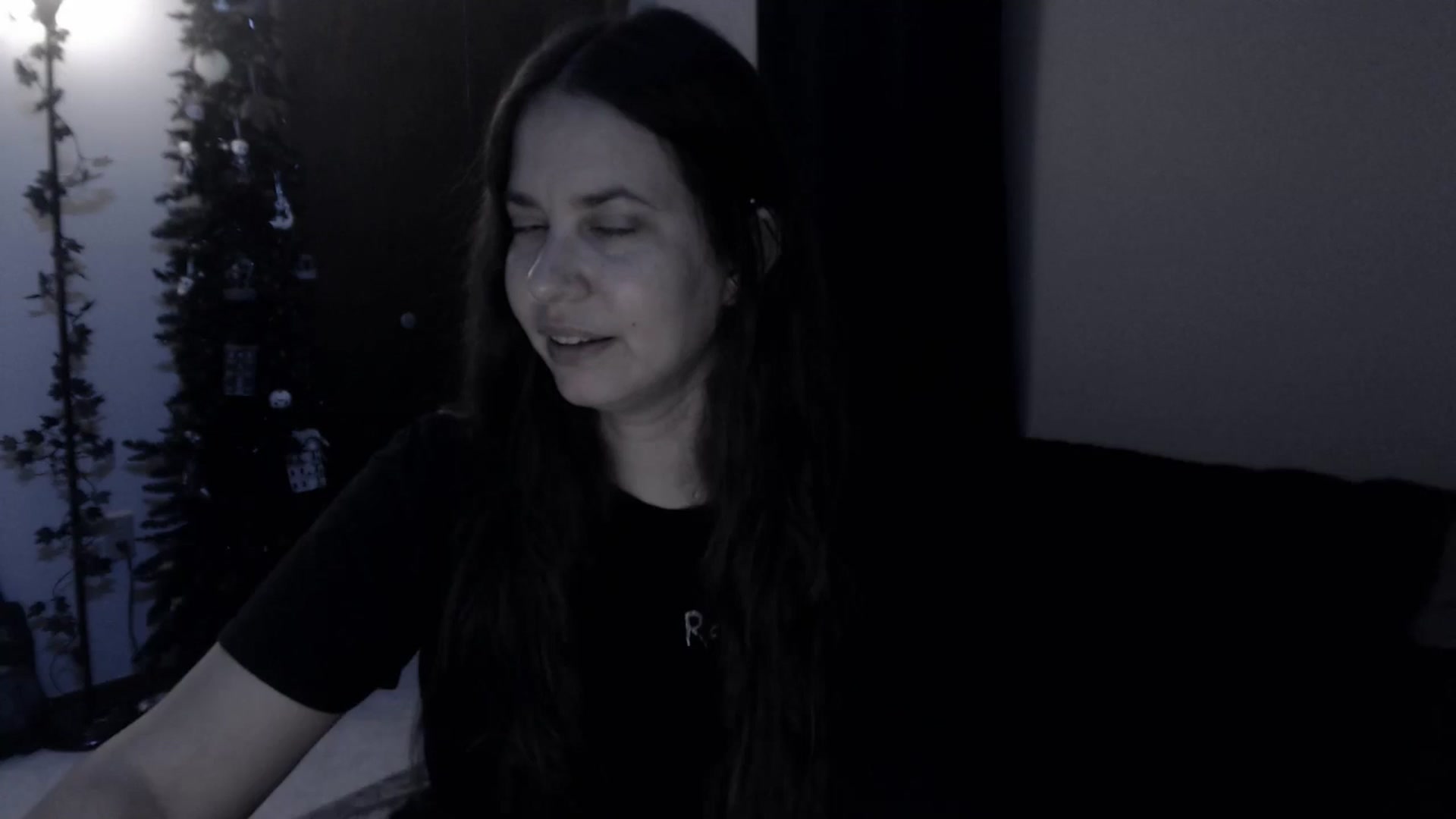 Gallery image thumbnail from LadyMarceline's myfreecams stream on, 03/14/2025, 04:53 image 12 of 20