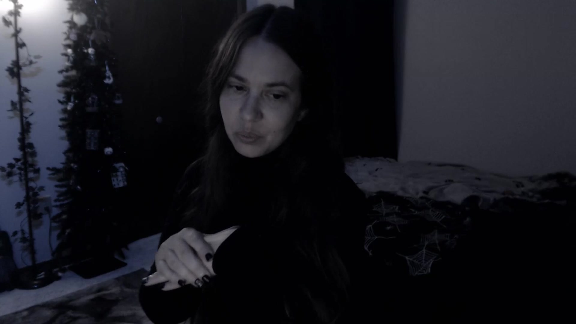Gallery image thumbnail from LadyMarceline's myfreecams stream on, 03/22/2025, 06:15 image 7 of 20