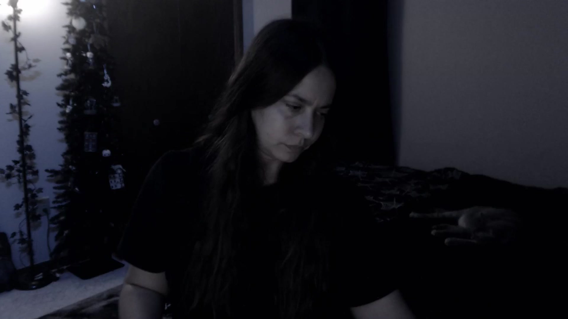 Gallery image thumbnail from LadyMarceline's myfreecams stream on, 03/27/2025, 05:14 image 1 of 20