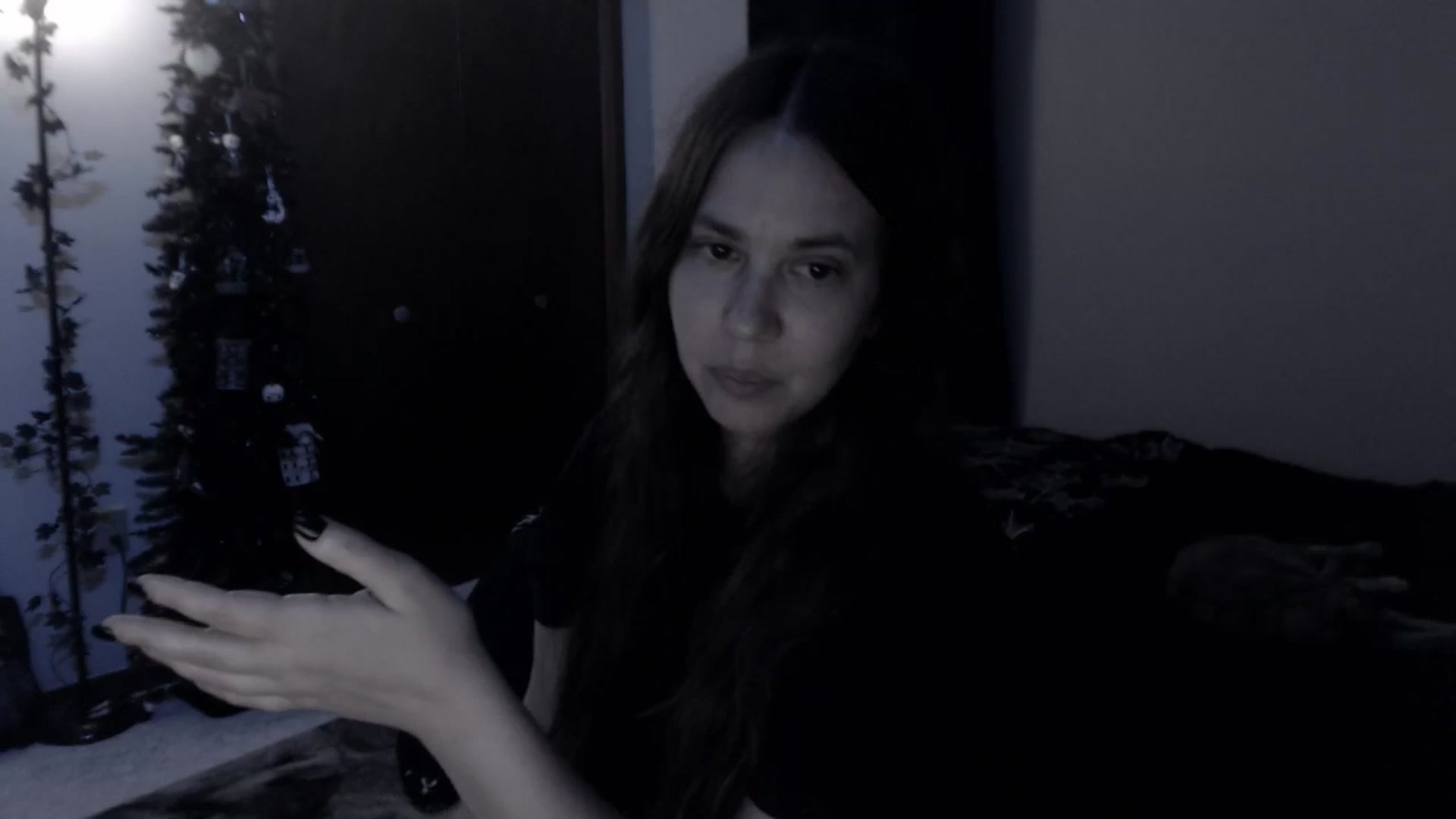 Gallery image thumbnail from LadyMarceline's myfreecams stream on, 03/27/2025, 05:14 image 18 of 20
