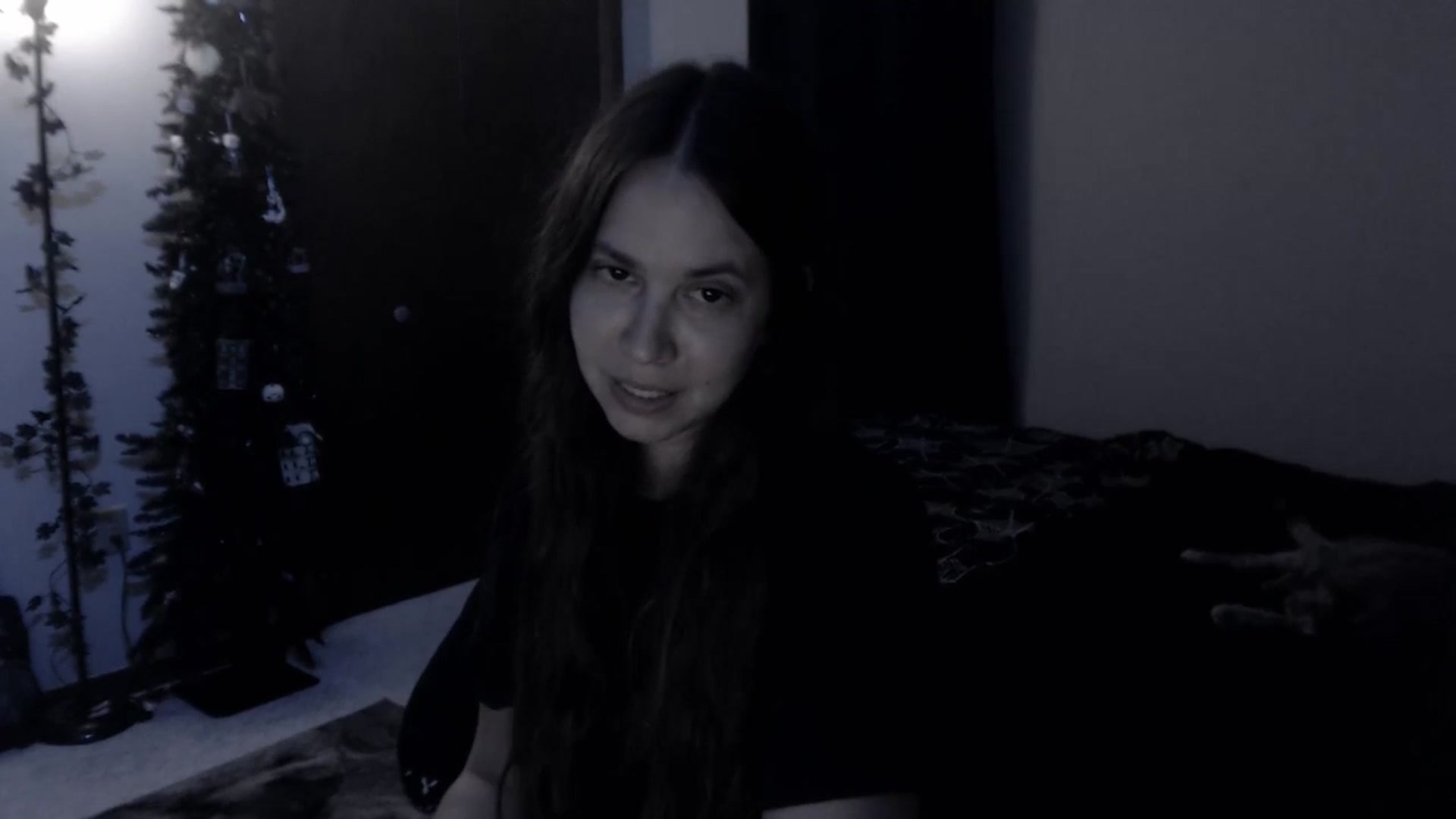 Gallery image thumbnail from LadyMarceline's myfreecams stream on, 03/27/2025, 05:14 image 12 of 20