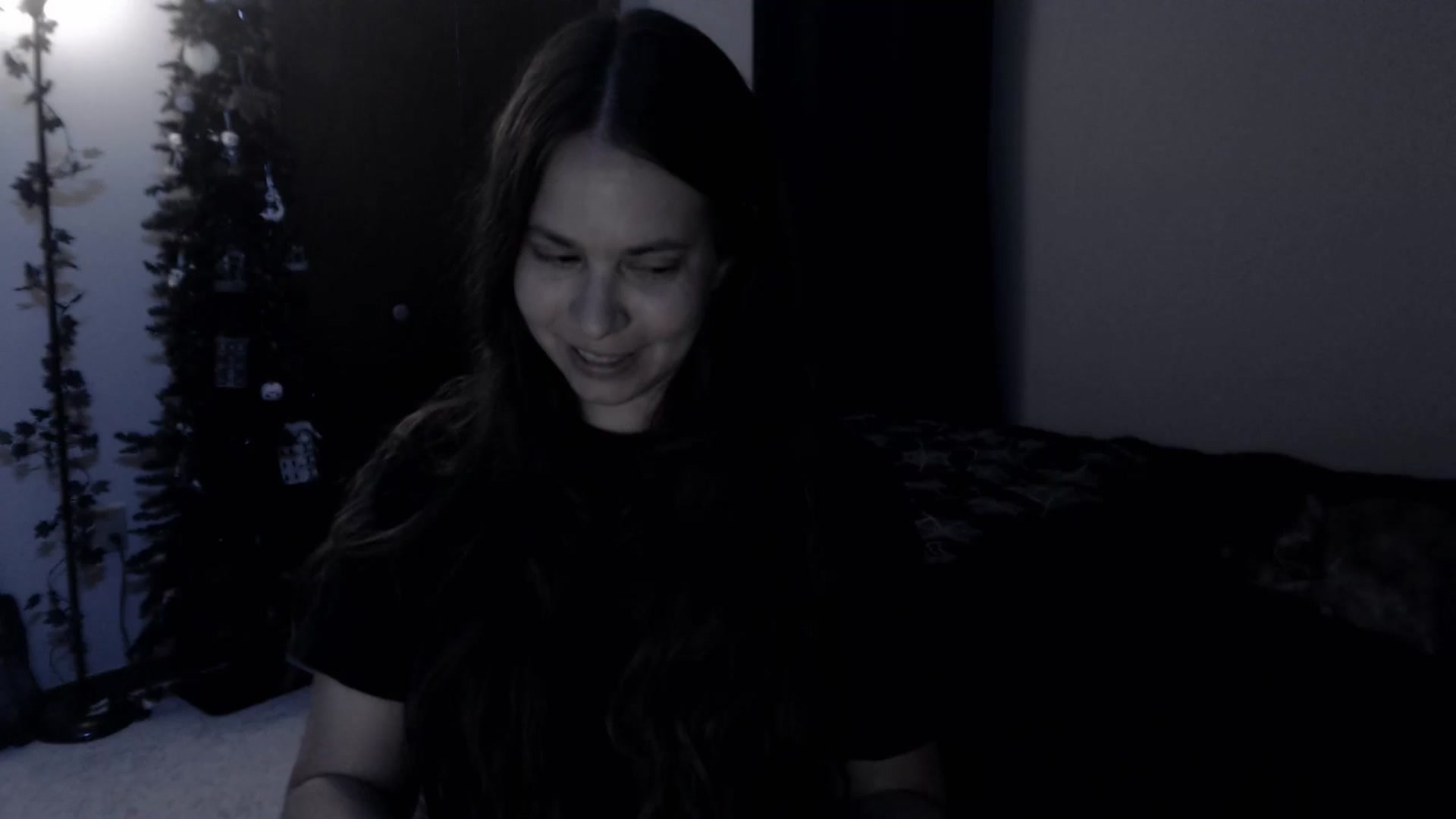Gallery image thumbnail from LadyMarceline's myfreecams stream on, 03/29/2025, 04:19 image 14 of 20