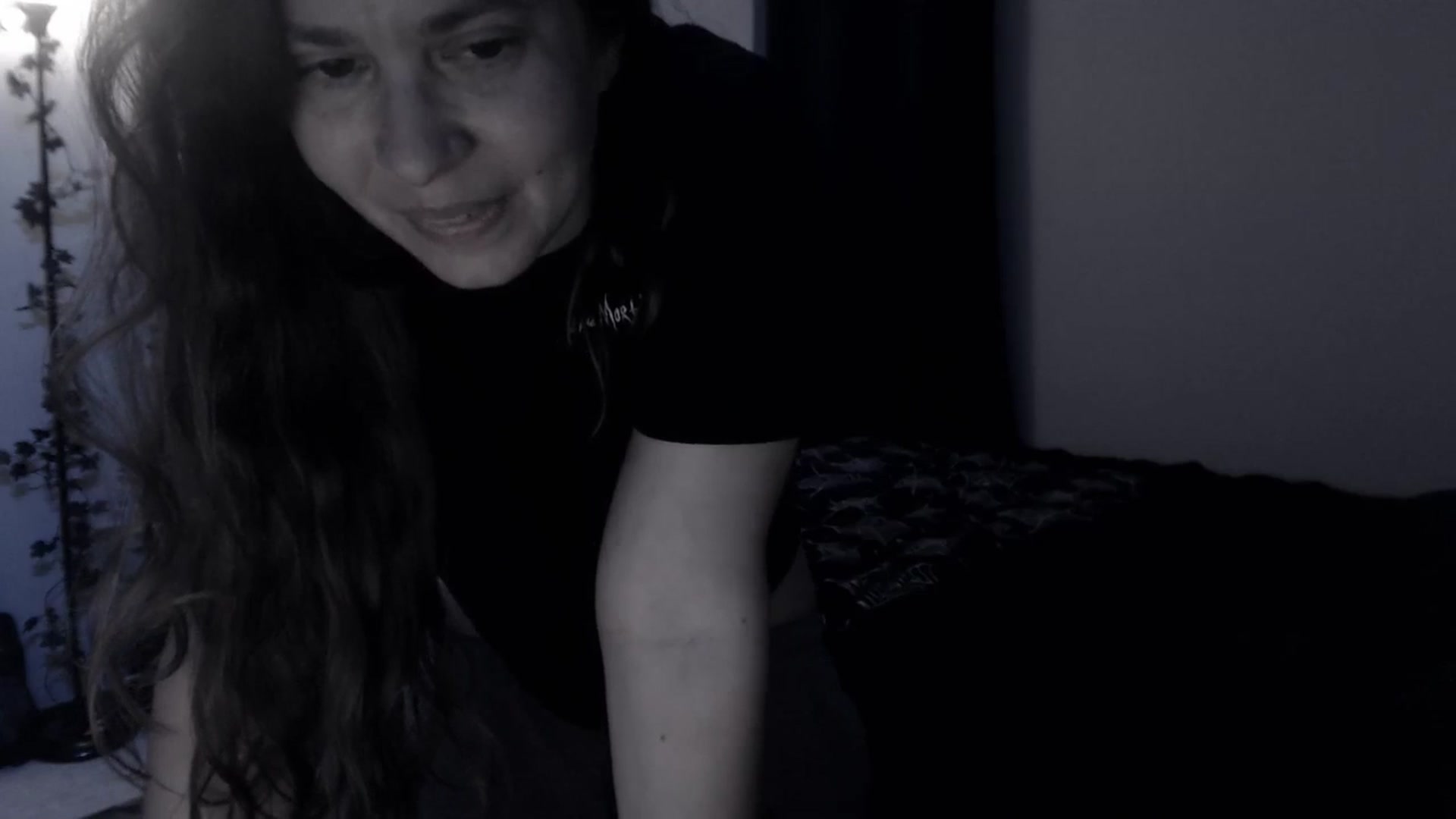 Gallery image thumbnail from LadyMarceline's myfreecams stream on, 04/01/2025, 06:20 image 9 of 20