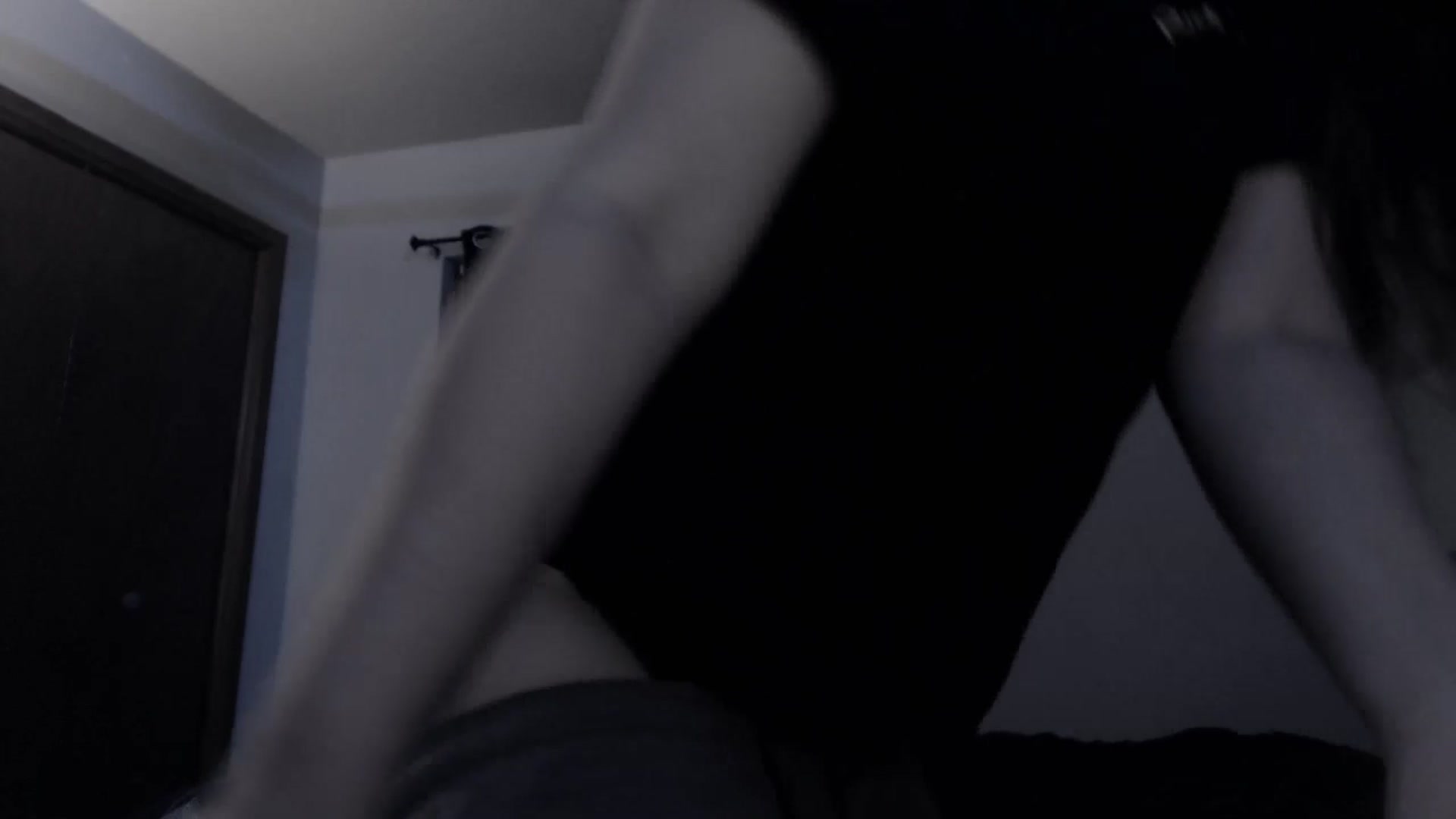 Gallery image thumbnail from LadyMarceline's myfreecams stream on, 04/01/2025, 06:20 image 3 of 20