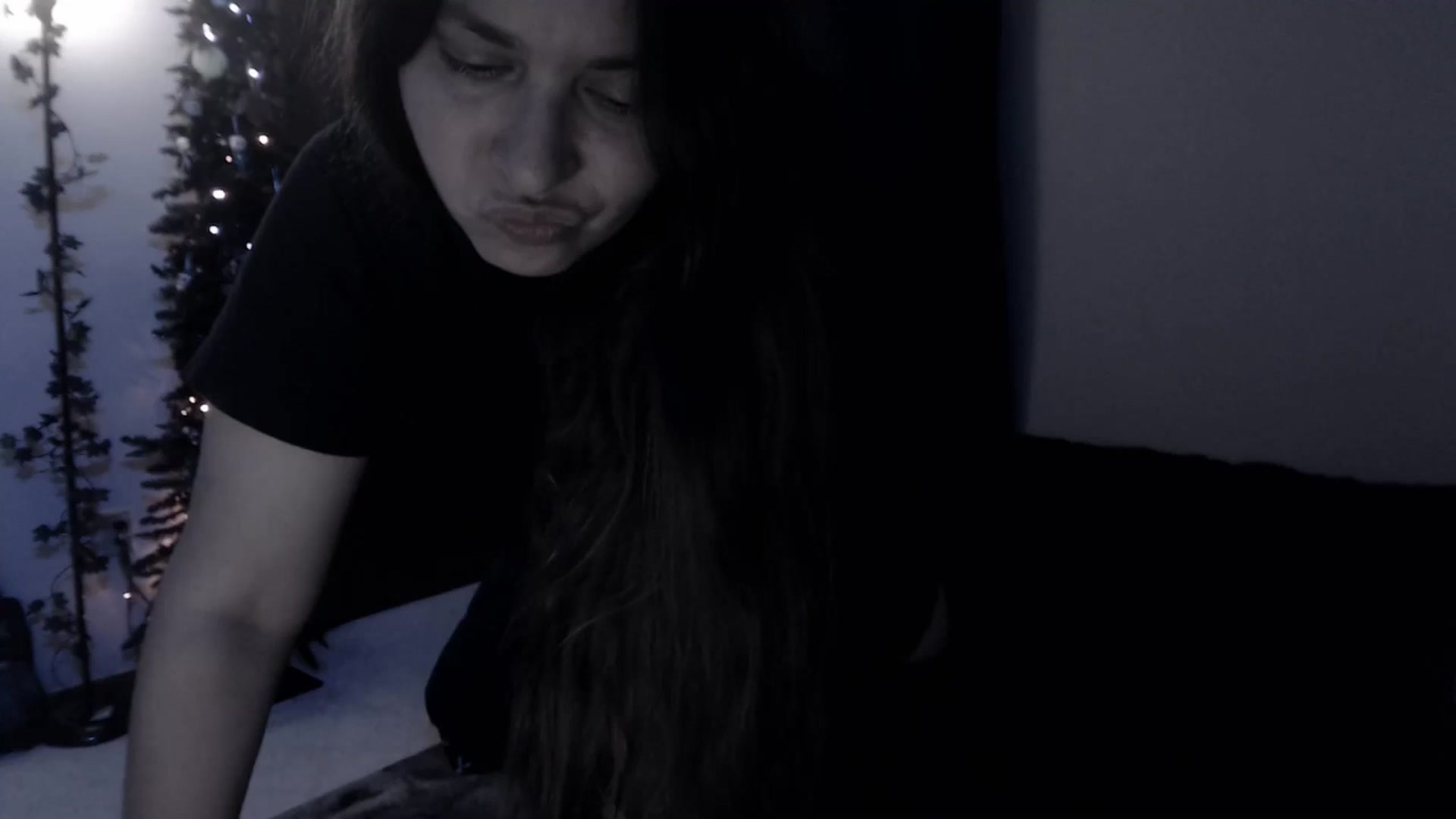 Gallery image thumbnail from LadyMarceline's myfreecams stream on, 04/05/2025, 05:59 image 18 of 20