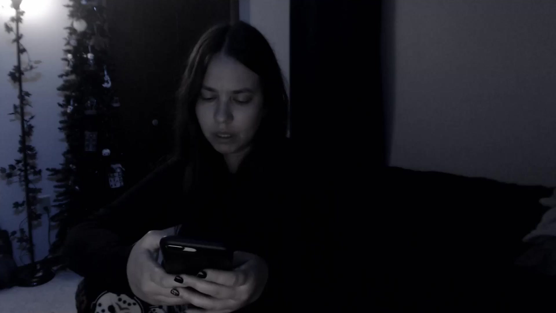 Gallery image thumbnail from LadyMarceline's myfreecams stream on, 04/06/2025, 05:38 image 17 of 20