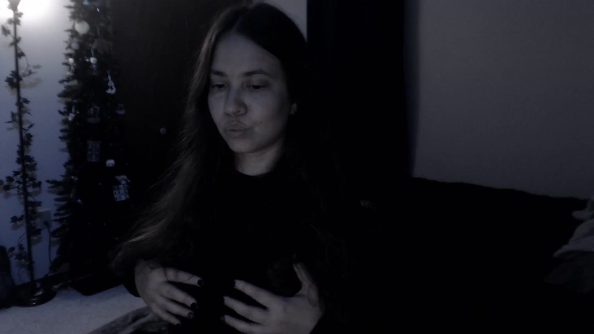 Gallery image thumbnail from LadyMarceline's myfreecams stream on, 04/06/2025, 06:14 image 18 of 20