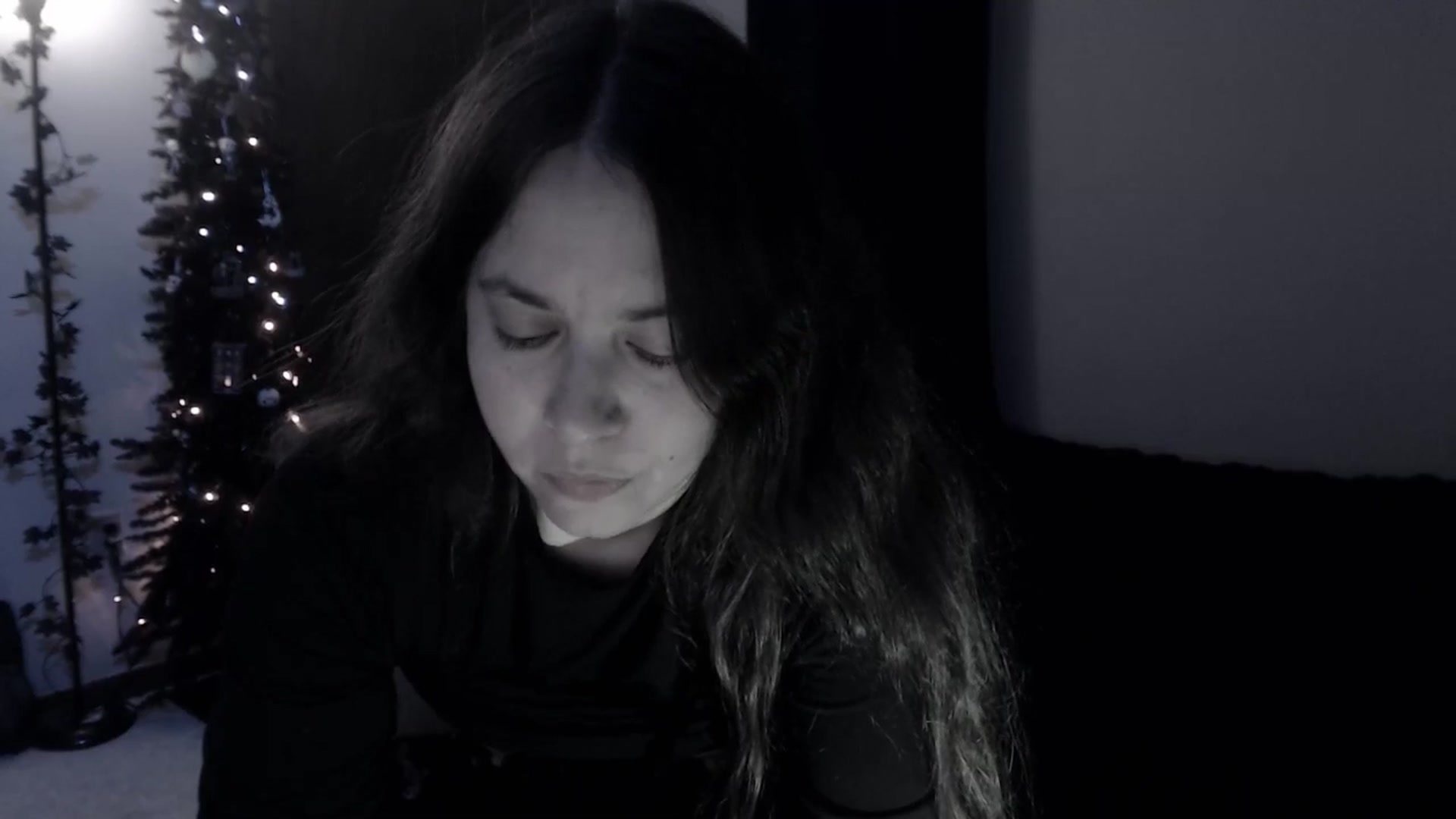 Gallery image thumbnail from LadyMarceline's myfreecams stream on, 04/08/2025, 04:29 image 5 of 20