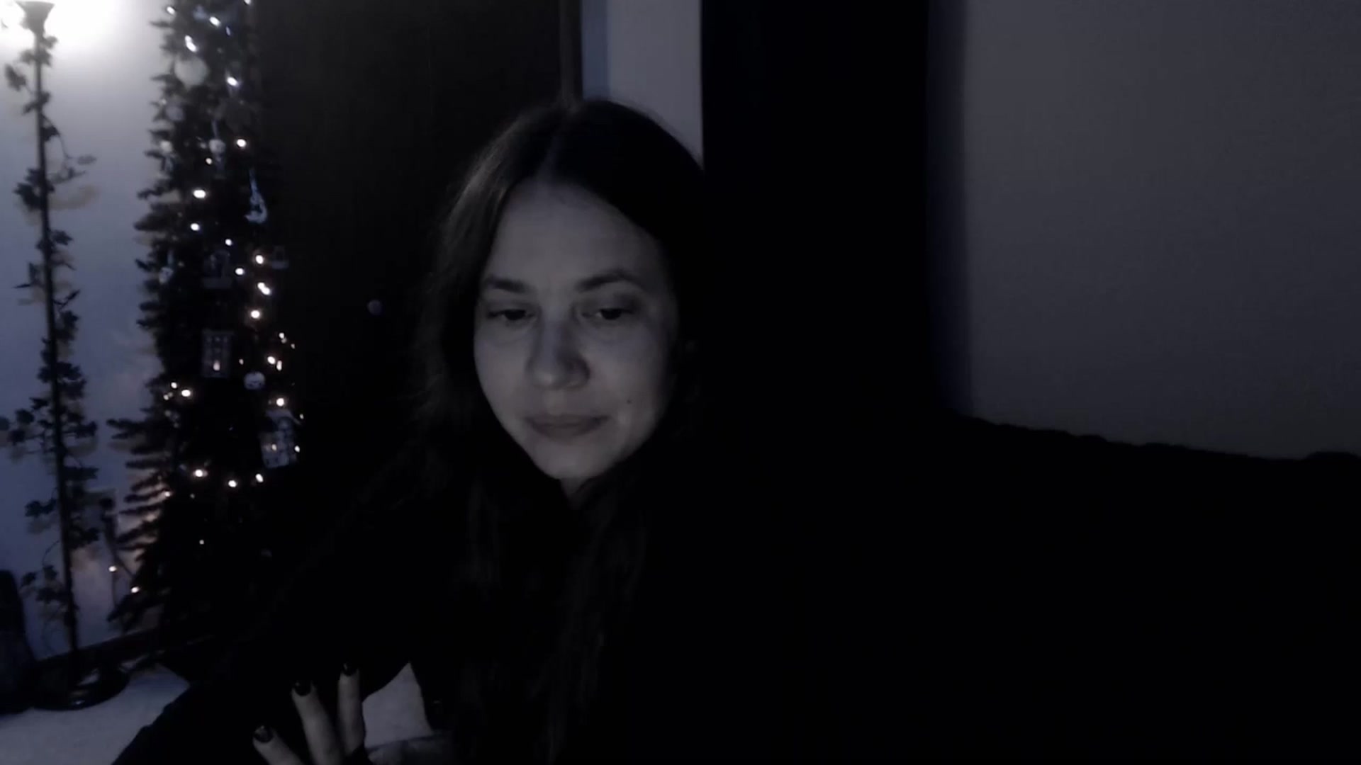 Gallery image thumbnail from LadyMarceline's myfreecams stream on, 04/08/2025, 05:44 image 9 of 20
