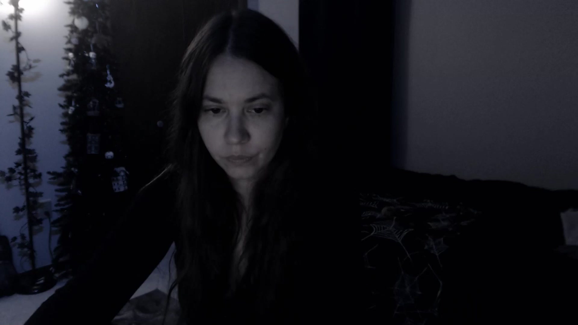 Gallery image thumbnail from LadyMarceline's myfreecams stream on, 04/12/2025, 04:09 image 16 of 20