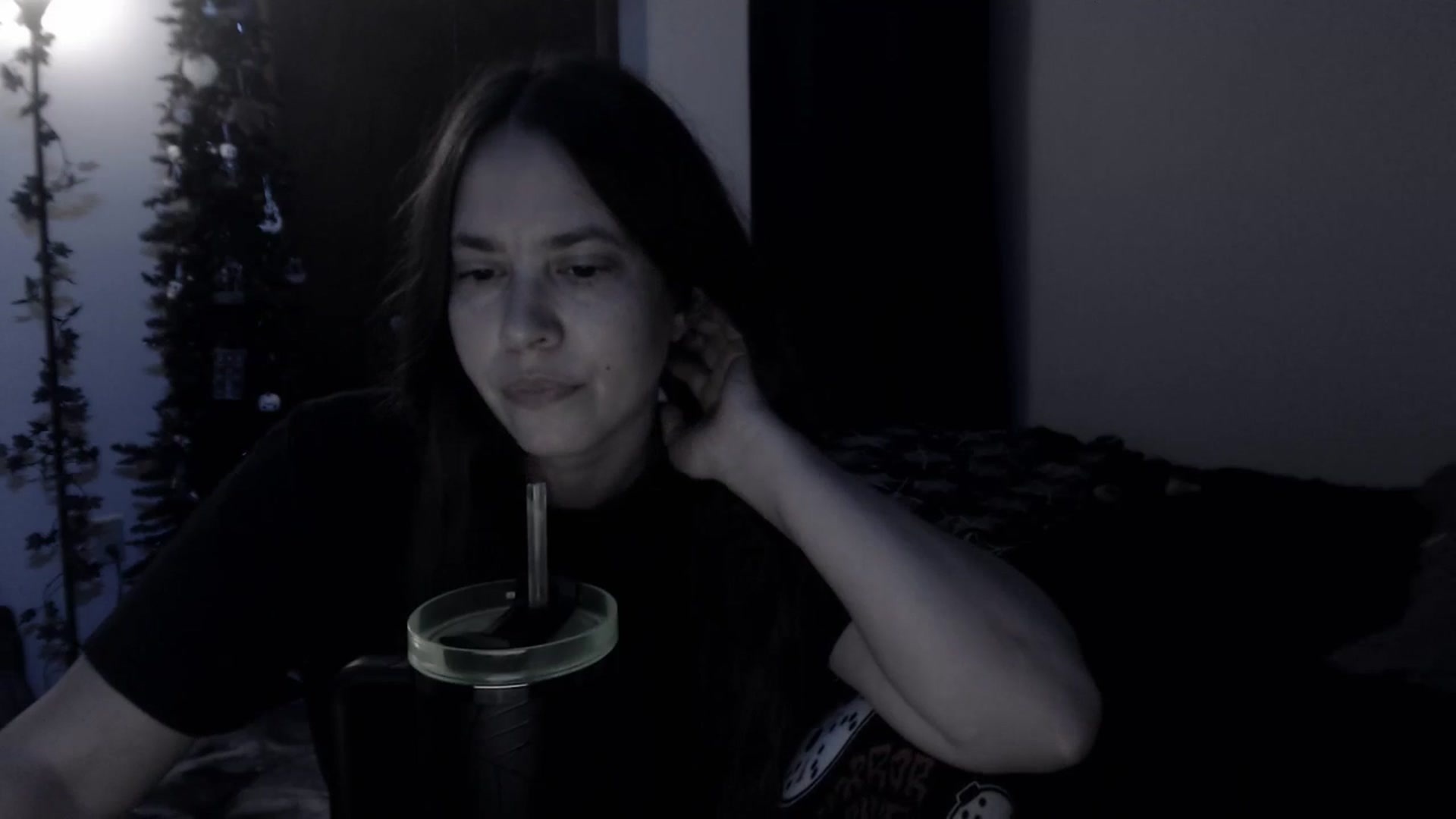 Gallery image thumbnail from LadyMarceline's myfreecams stream on, 04/14/2025, 05:45 image 17 of 20