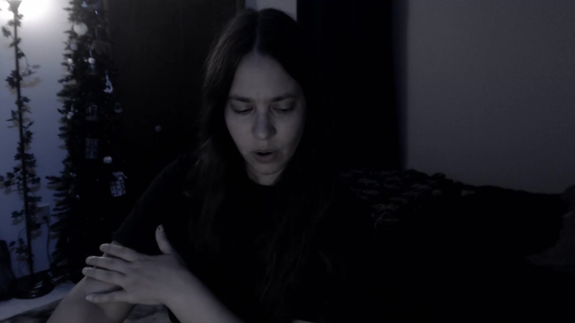 Gallery image thumbnail from LadyMarceline's myfreecams stream on, 04/14/2025, 05:45 image 4 of 20