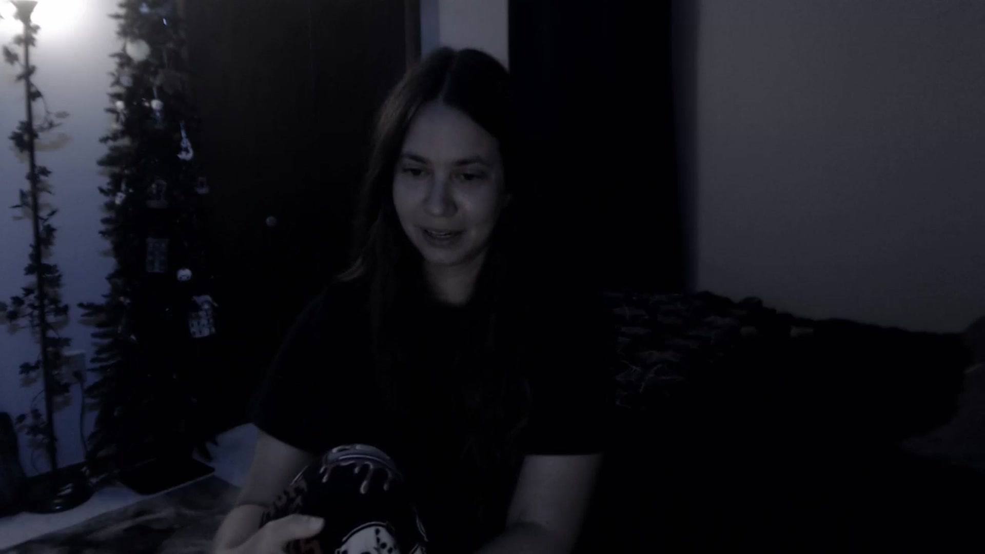 Gallery image thumbnail from LadyMarceline's myfreecams stream on, 04/14/2025, 05:45 image 7 of 20