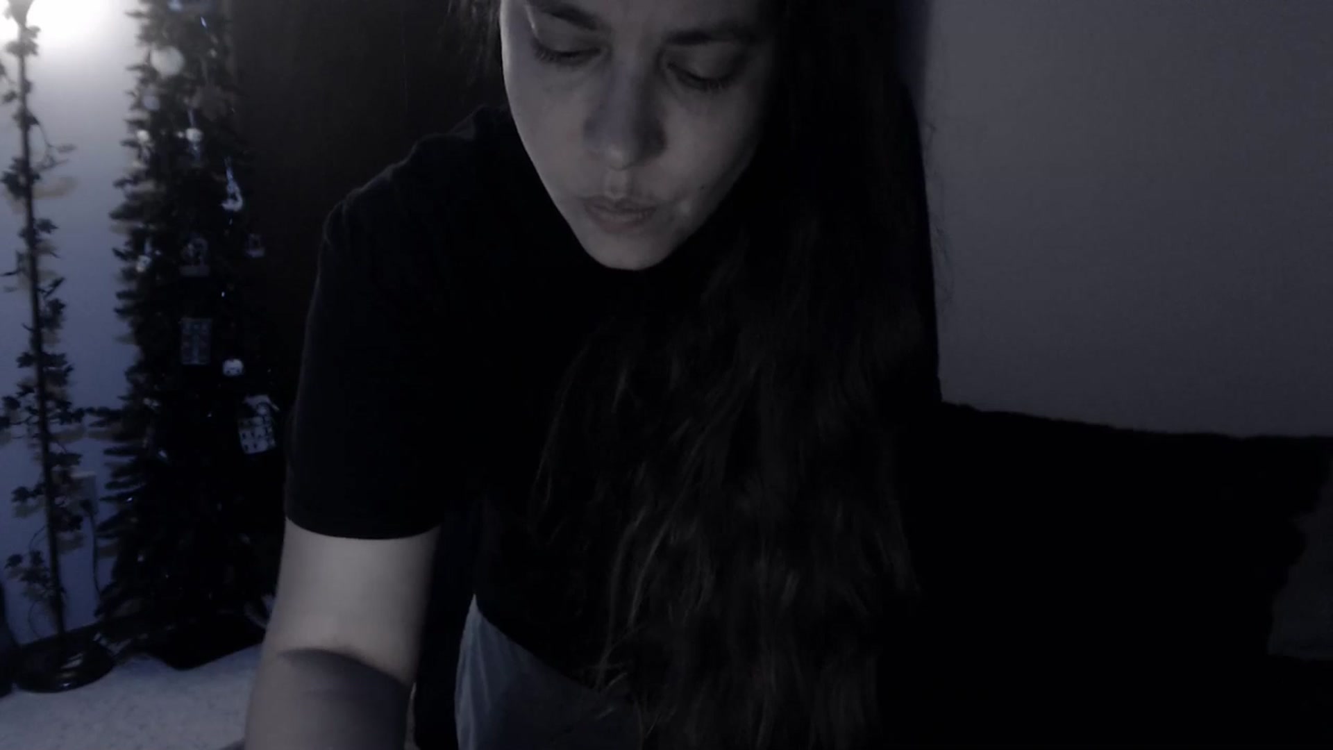 Gallery image thumbnail from LadyMarceline's myfreecams stream on, 04/19/2025, 06:16 image 5 of 20