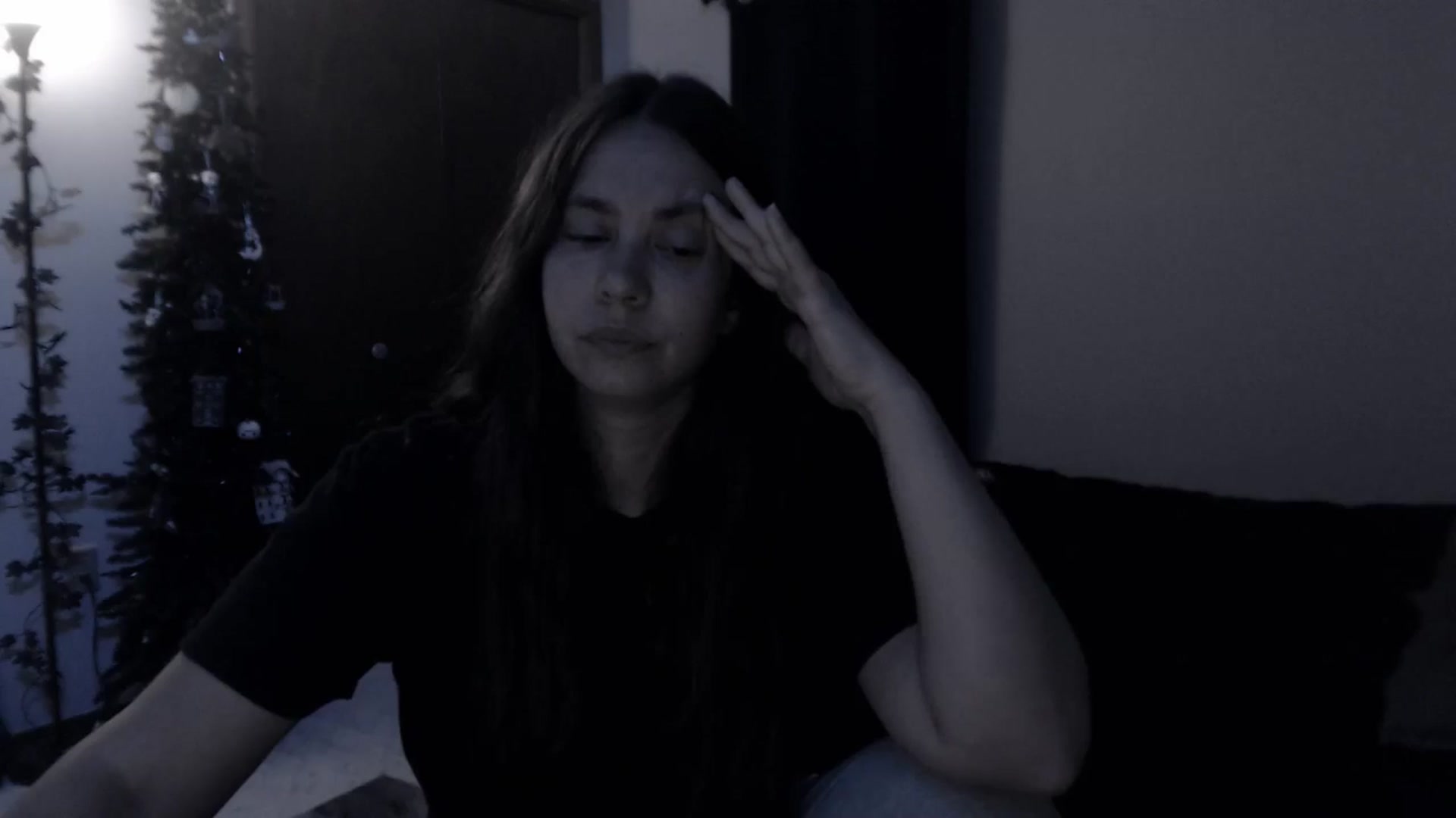 Gallery image thumbnail from LadyMarceline's myfreecams stream on, 04/19/2025, 06:16 image 9 of 20