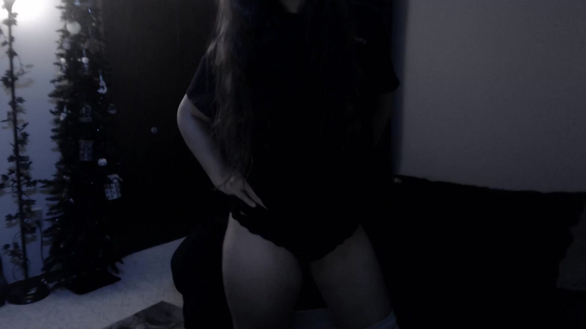 Gallery image thumbnail from LadyMarceline's myfreecams stream on, 04/19/2025, 06:16 image 3 of 20