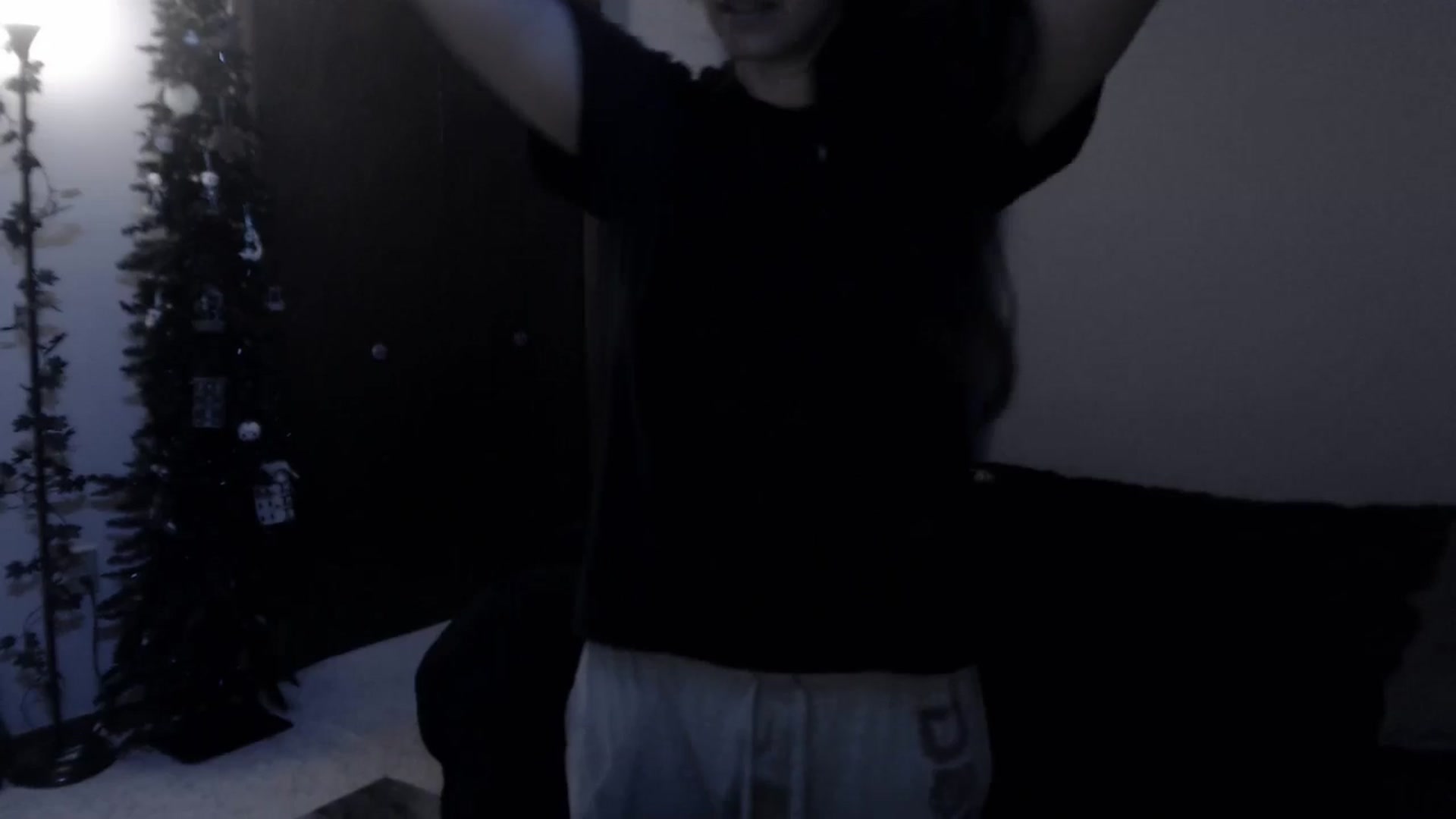 Gallery image thumbnail from LadyMarceline's myfreecams stream on, 04/19/2025, 06:16 image 7 of 20