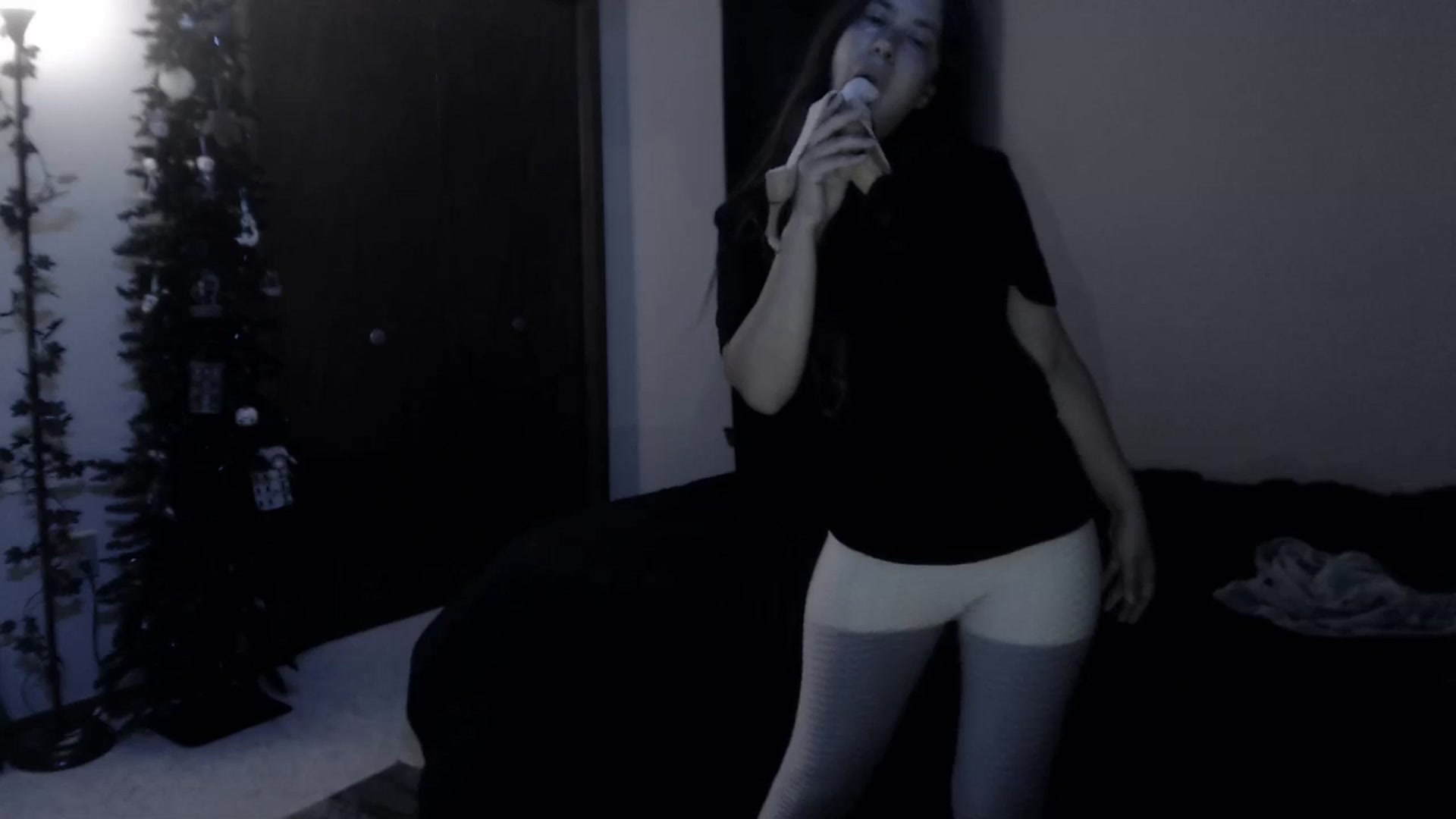 Gallery image thumbnail from LadyMarceline's myfreecams stream on, 04/25/2025, 05:20 image 8 of 20