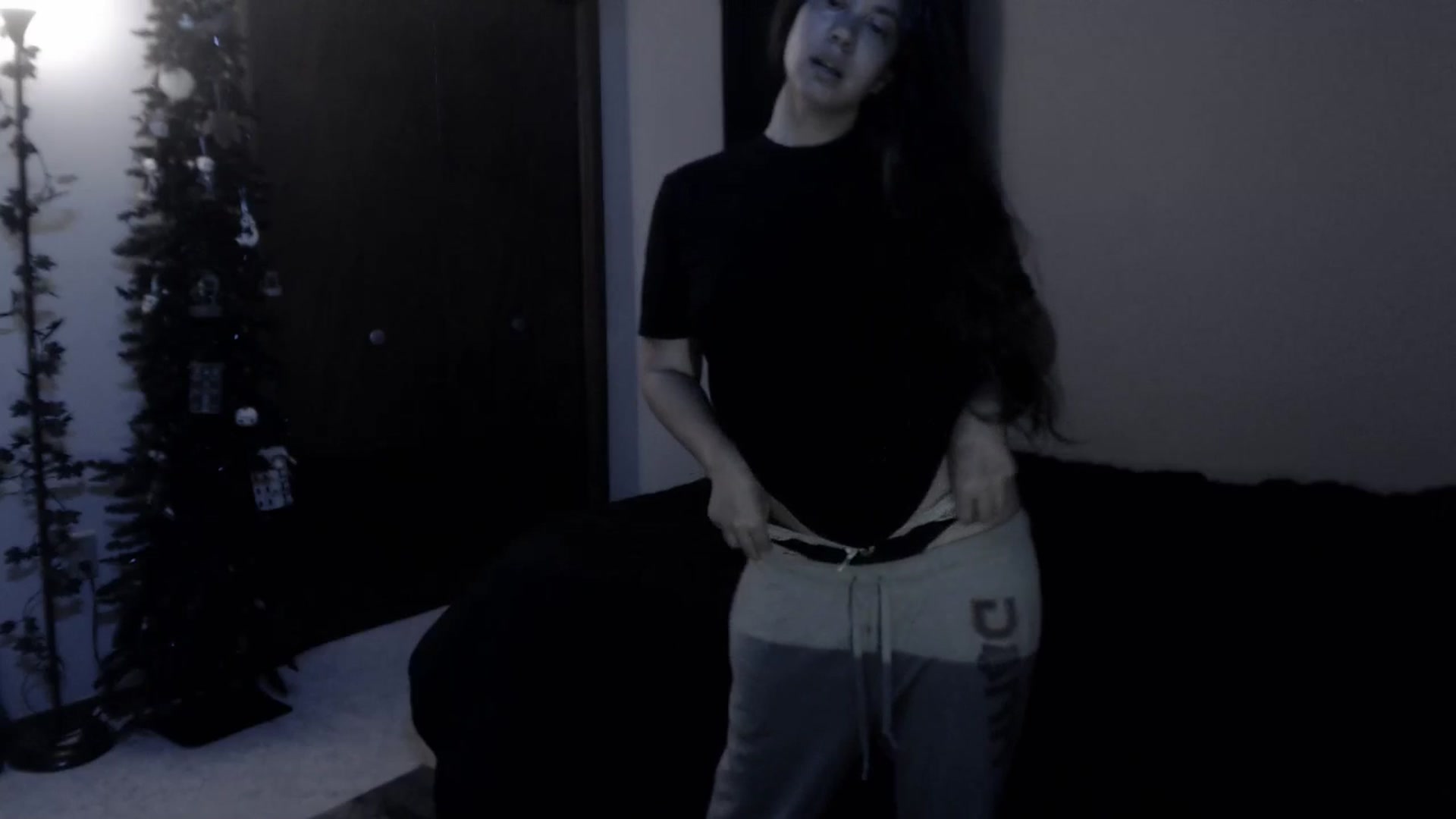Gallery image thumbnail from LadyMarceline's myfreecams stream on, 04/25/2025, 05:20 image 5 of 20
