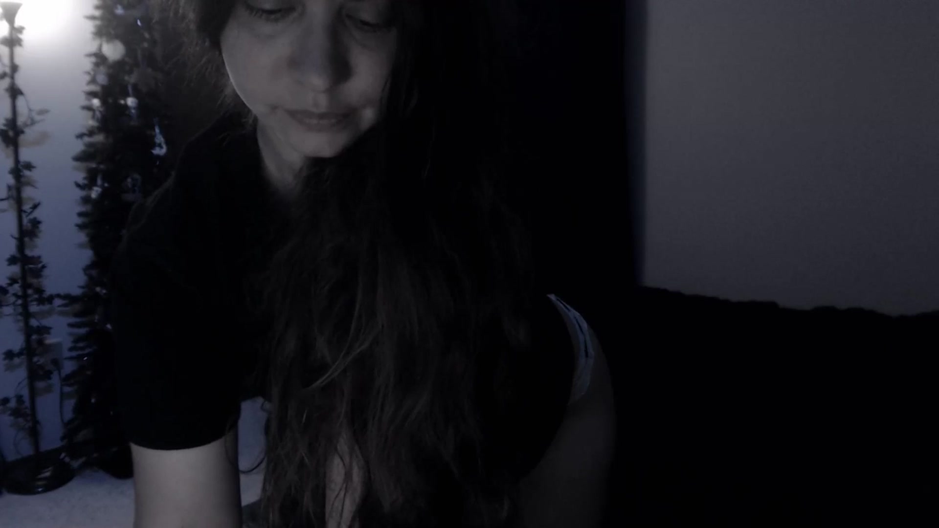 Gallery image thumbnail from LadyMarceline's myfreecams stream on, 04/25/2025, 05:20 image 3 of 20