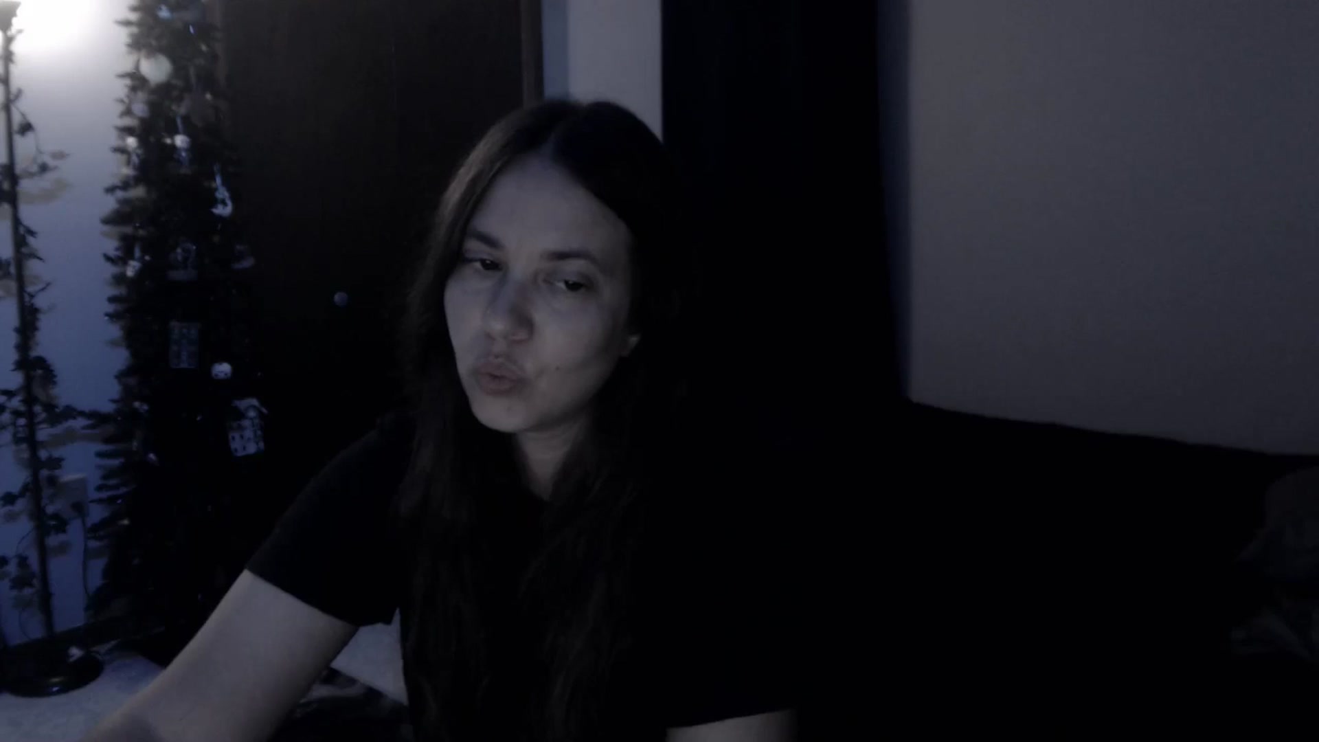 Gallery image thumbnail from LadyMarceline's myfreecams stream on, 05/17/2025, 06:30 image 2 of 20