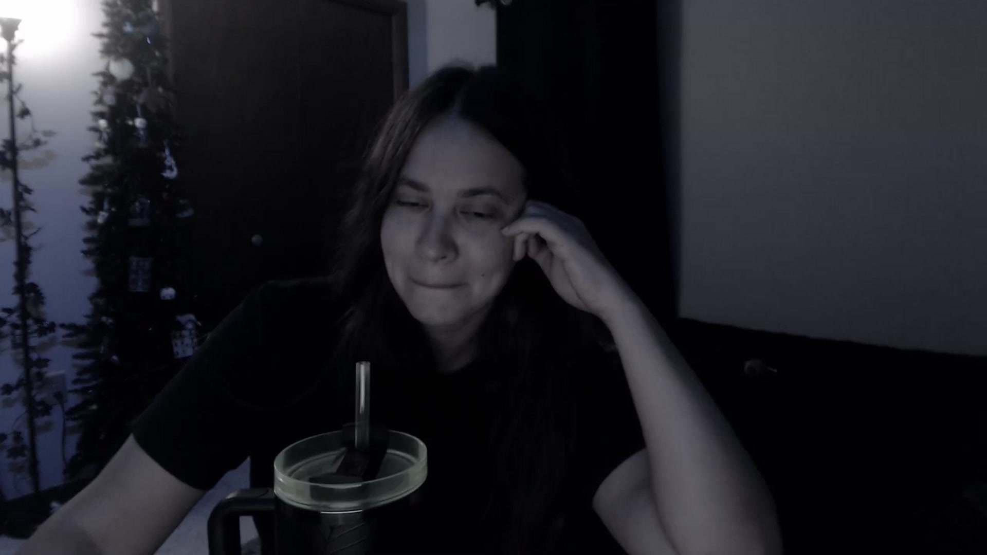 Gallery image thumbnail from LadyMarceline's myfreecams stream on, 05/18/2025, 06:05 image 16 of 20