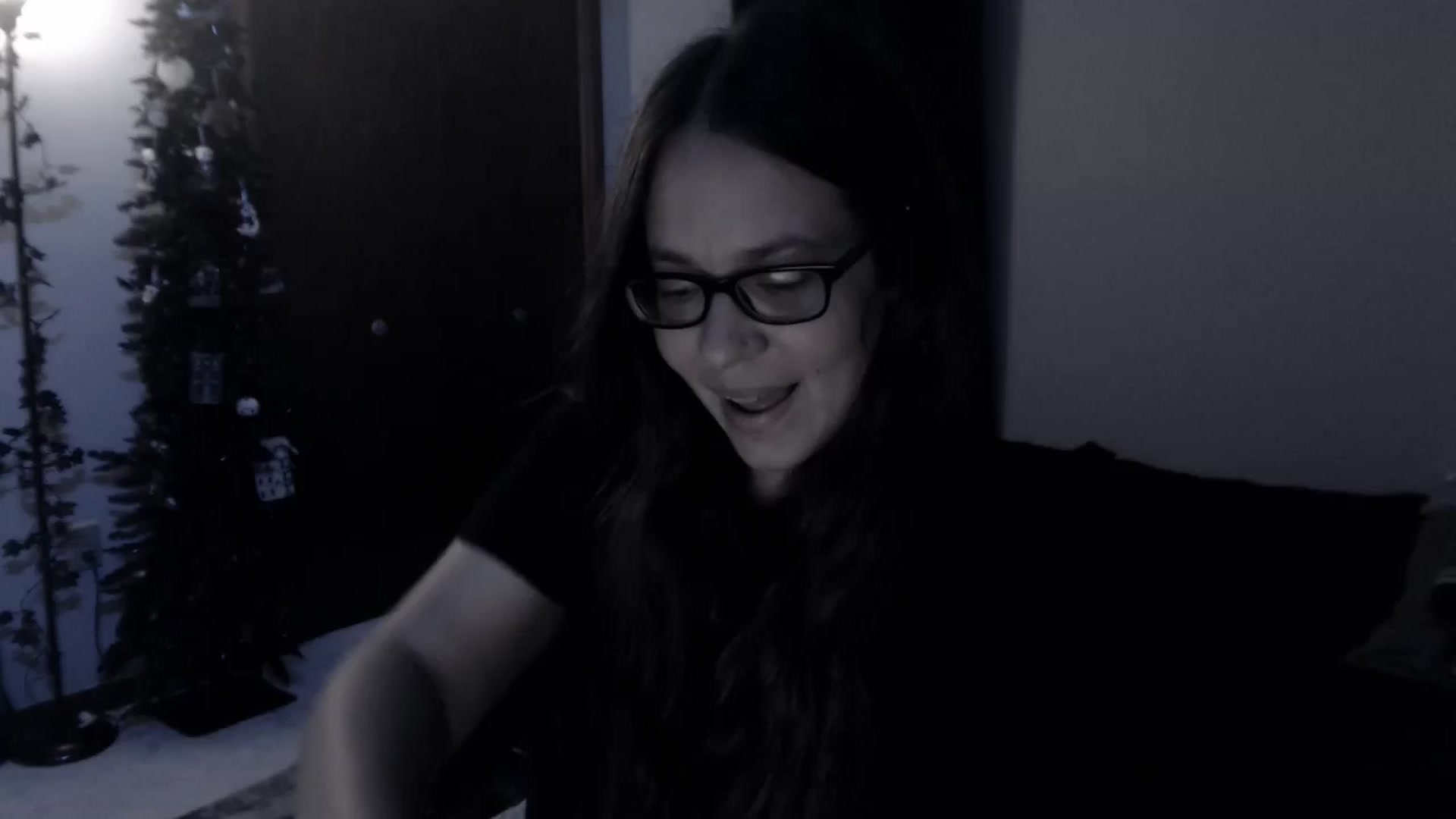 Gallery image thumbnail from LadyMarceline's myfreecams stream on, 05/26/2025, 05:28 image 10 of 20