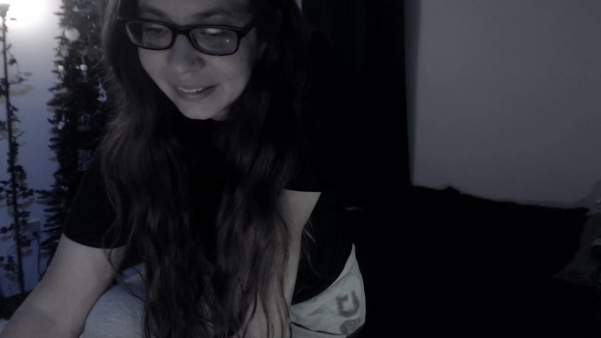 Gallery image thumbnail from LadyMarceline's myfreecams stream on, 05/26/2025, 05:28 image 19 of 20