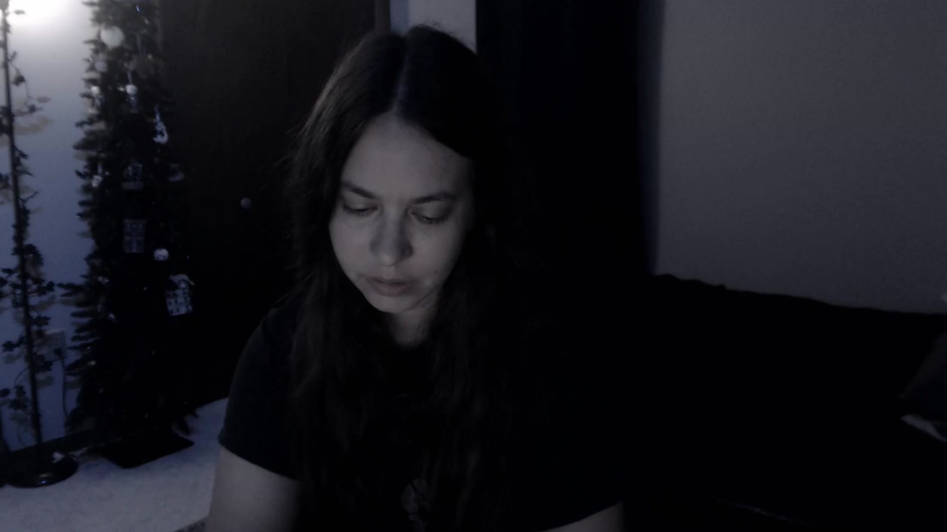 Gallery image thumbnail from LadyMarceline's myfreecams stream on, 05/27/2025, 04:57 image 1 of 20