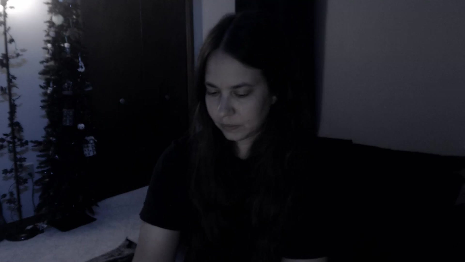 Gallery image thumbnail from LadyMarceline's myfreecams stream on, 05/28/2025, 05:33 image 17 of 20