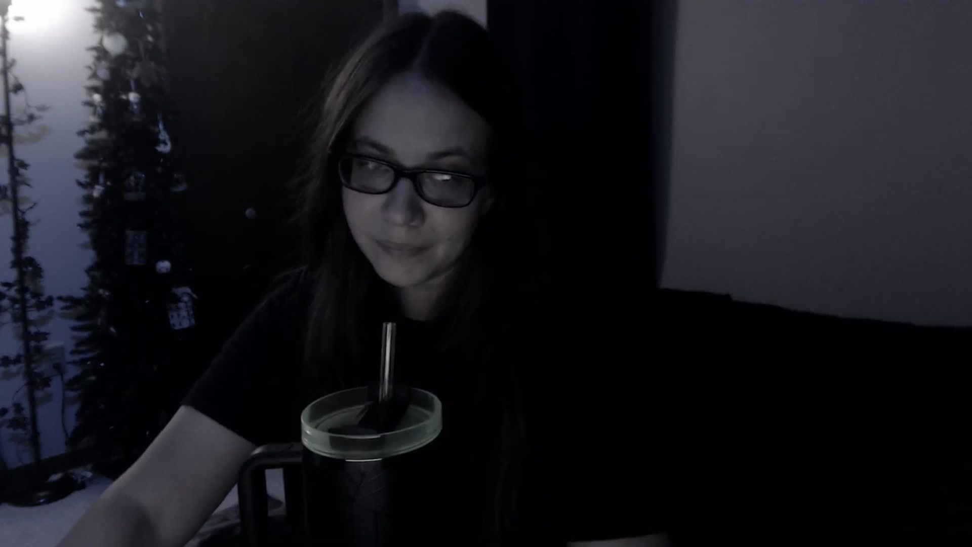 Gallery image thumbnail from LadyMarceline's myfreecams stream on, 05/30/2025, 05:56 image 17 of 20